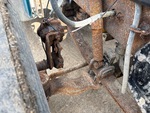 4 Underbody - Truck with