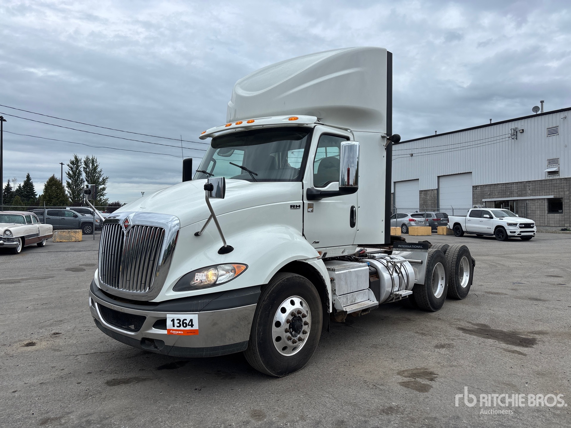 2020 International RH613