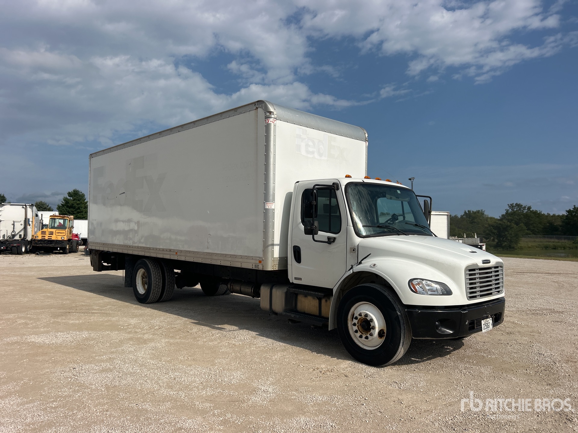 2012 Freightliner M2 106
