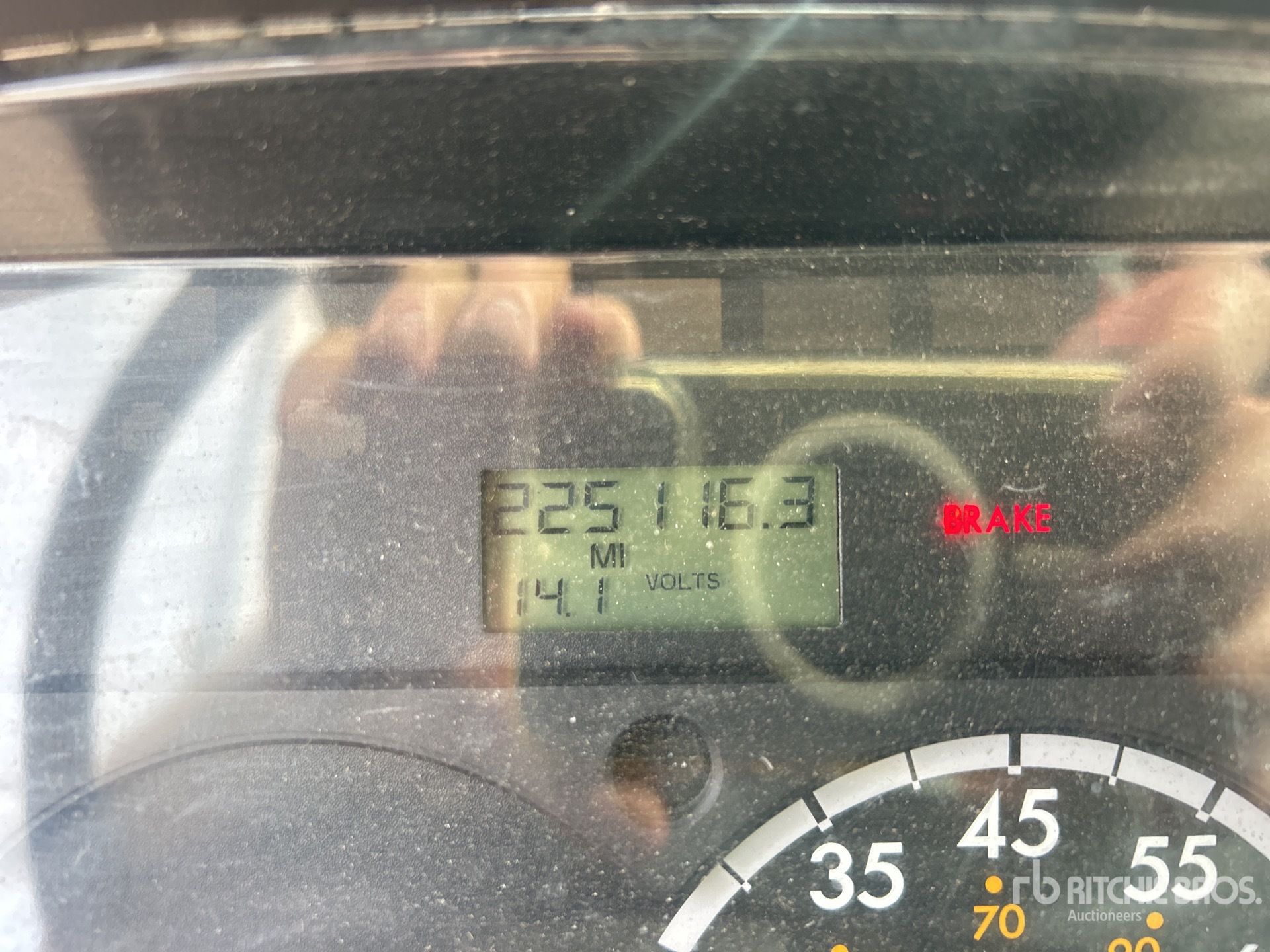 2012 Freightliner M2 106