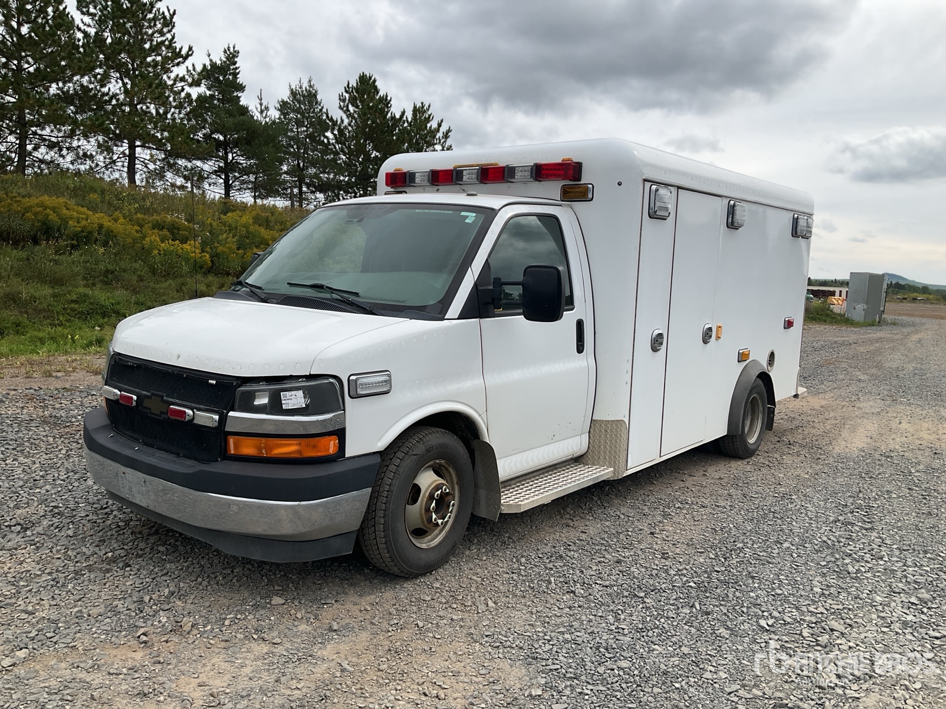 Photo of 2017 Chevrolet EXPRESS