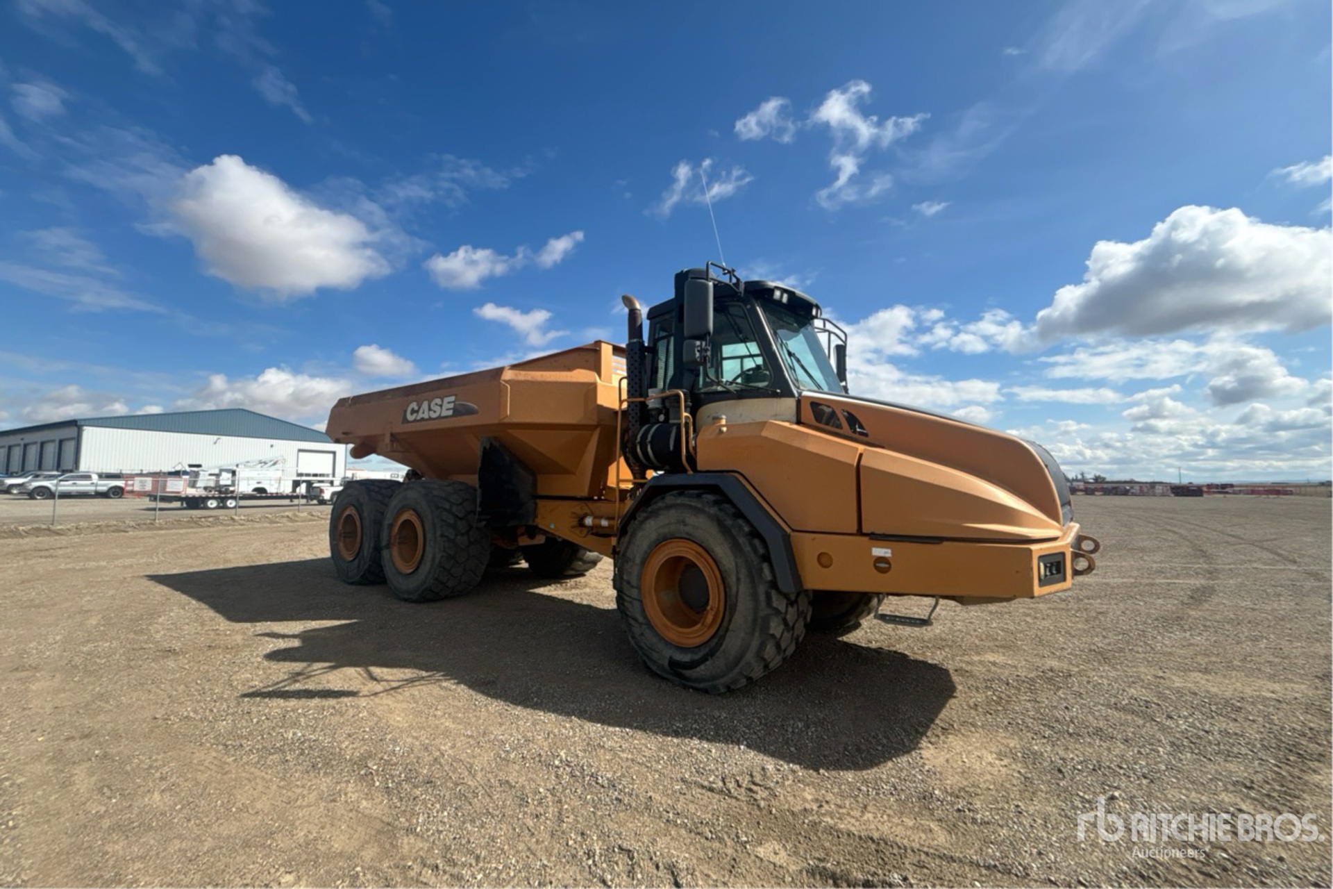 2006 Case 330