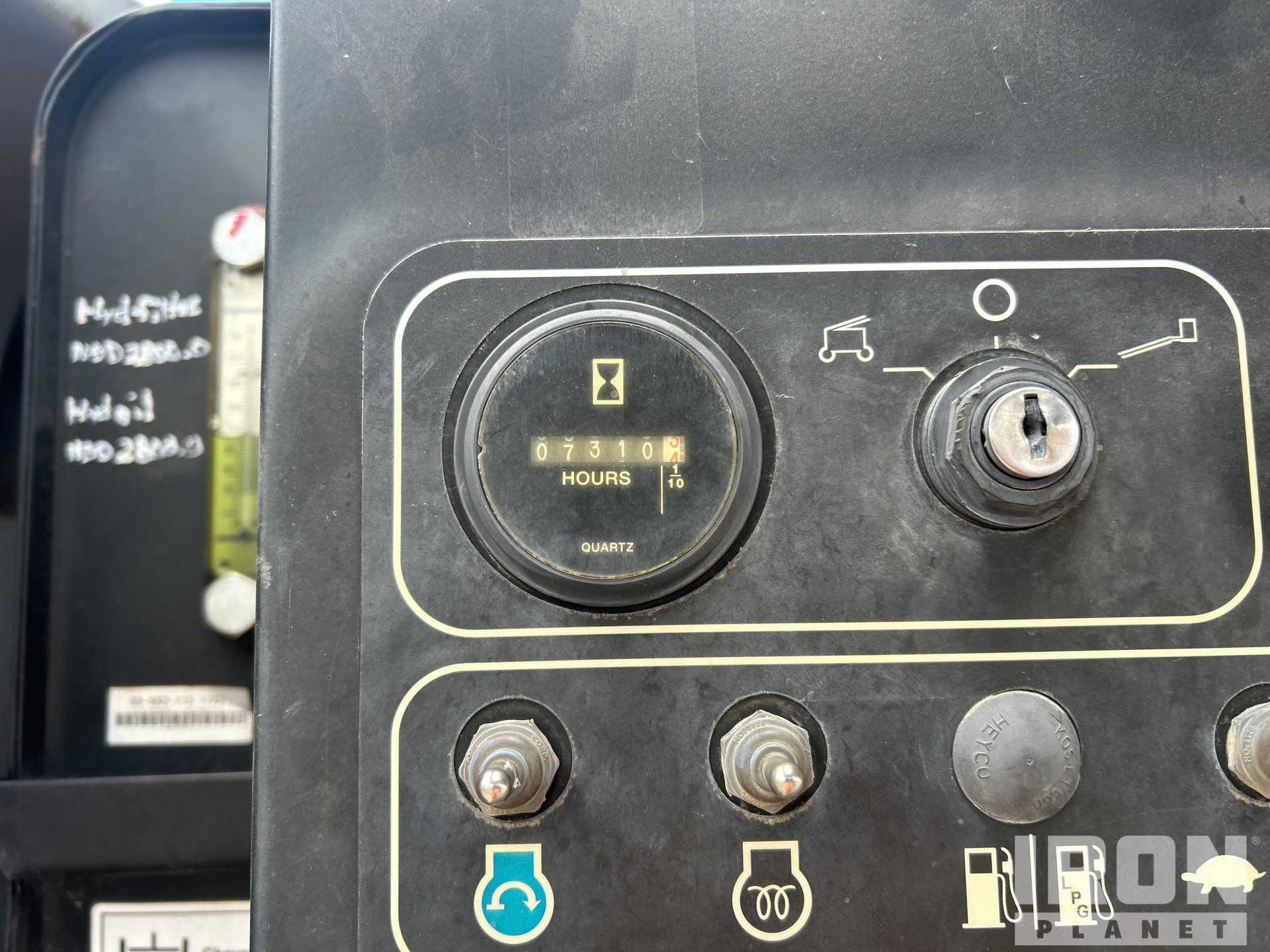 2012 Genie S-65