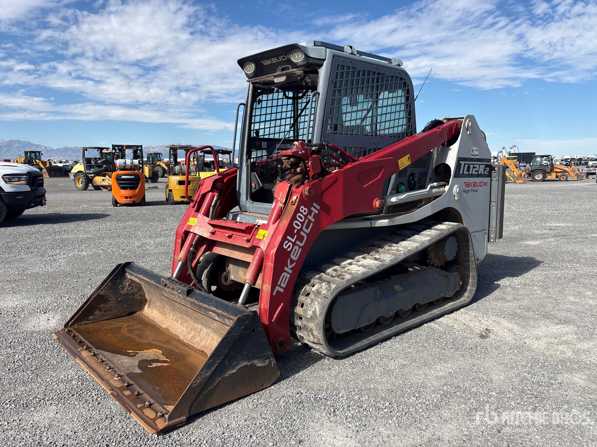 Photo of 2021 Takeuchi TL12R2