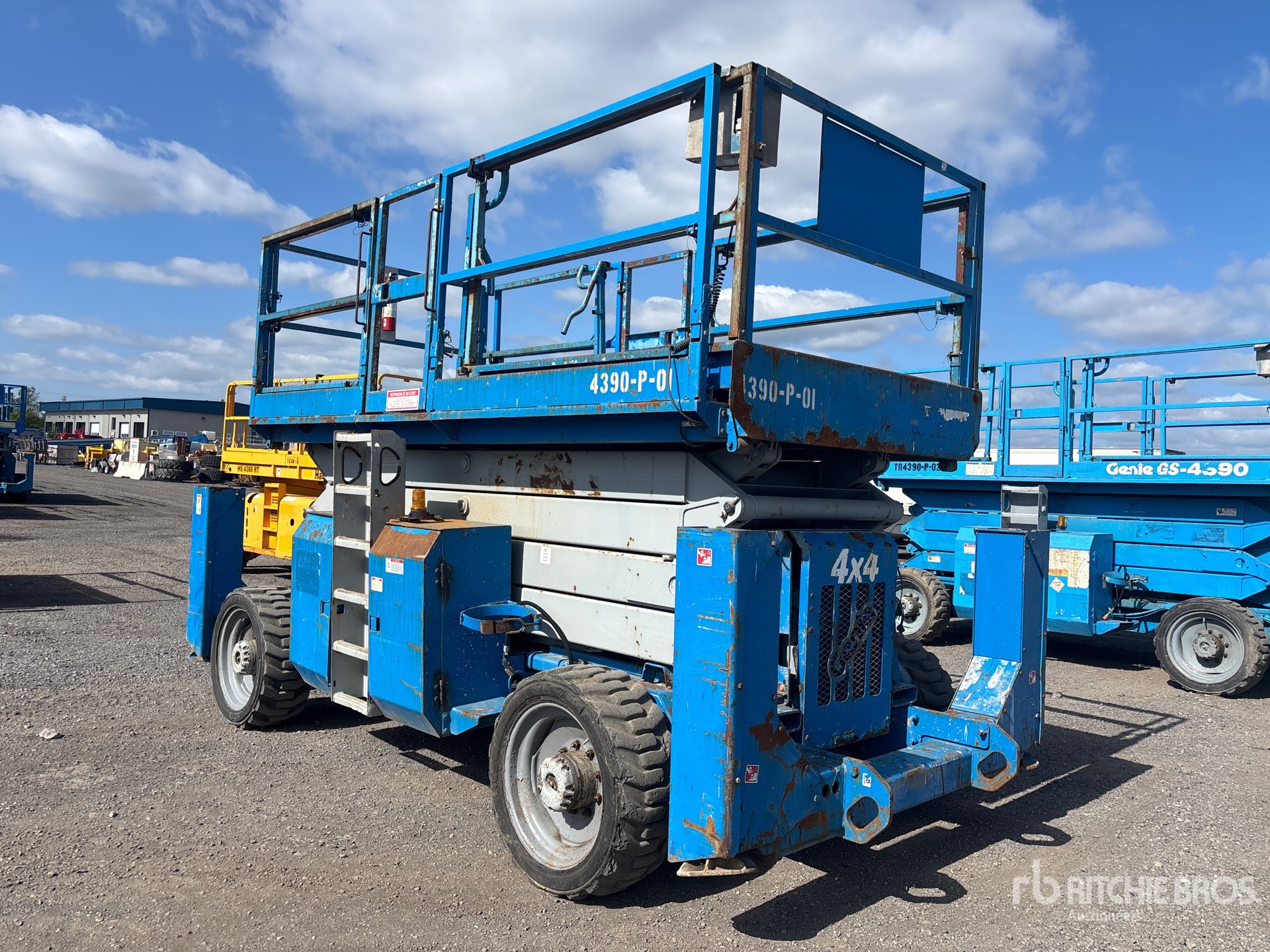 2003 Genie GS4390