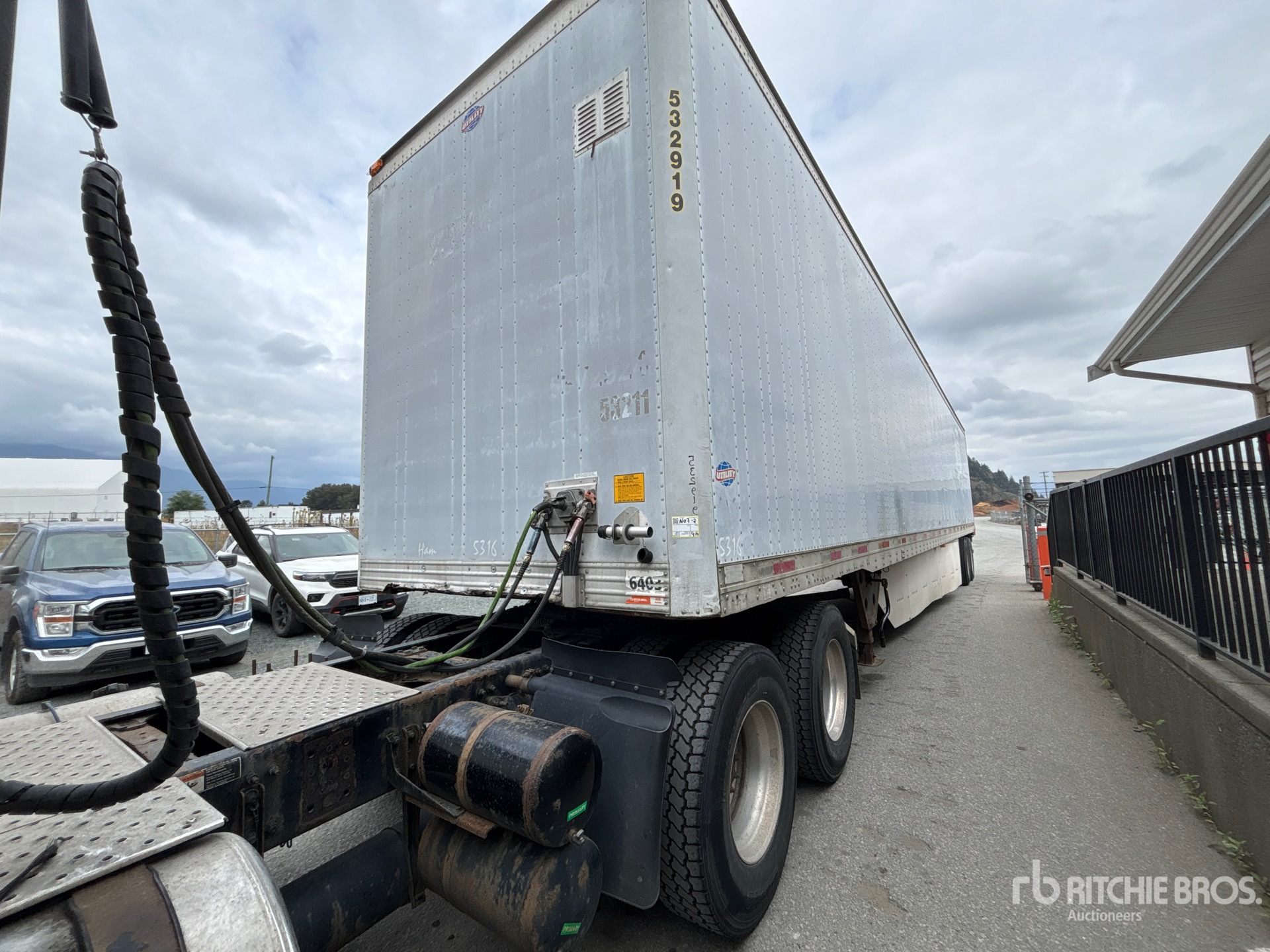 2002 Utility 53 FT X 102 IN T/A