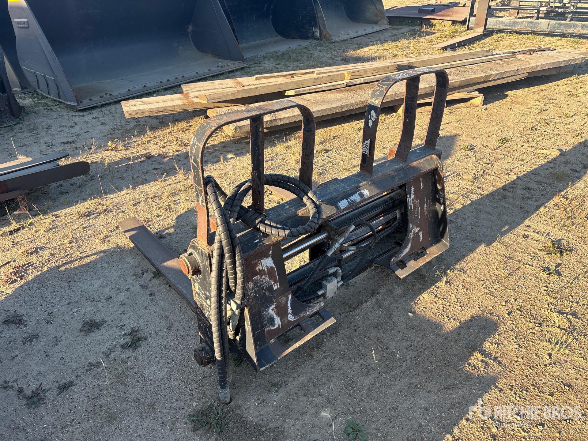 2016 Hla Snow HD42BO500