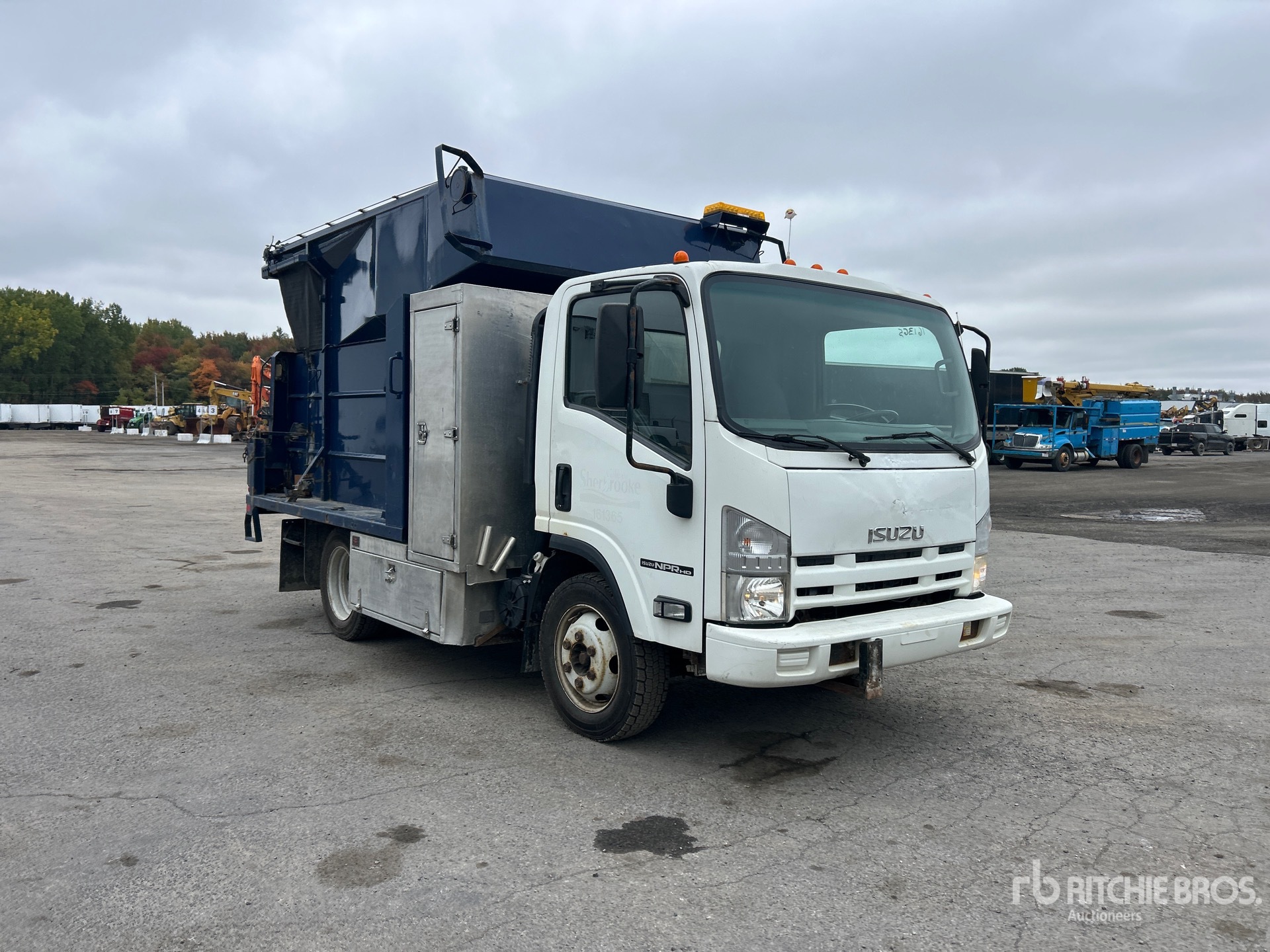 2013 Isuzu NPR