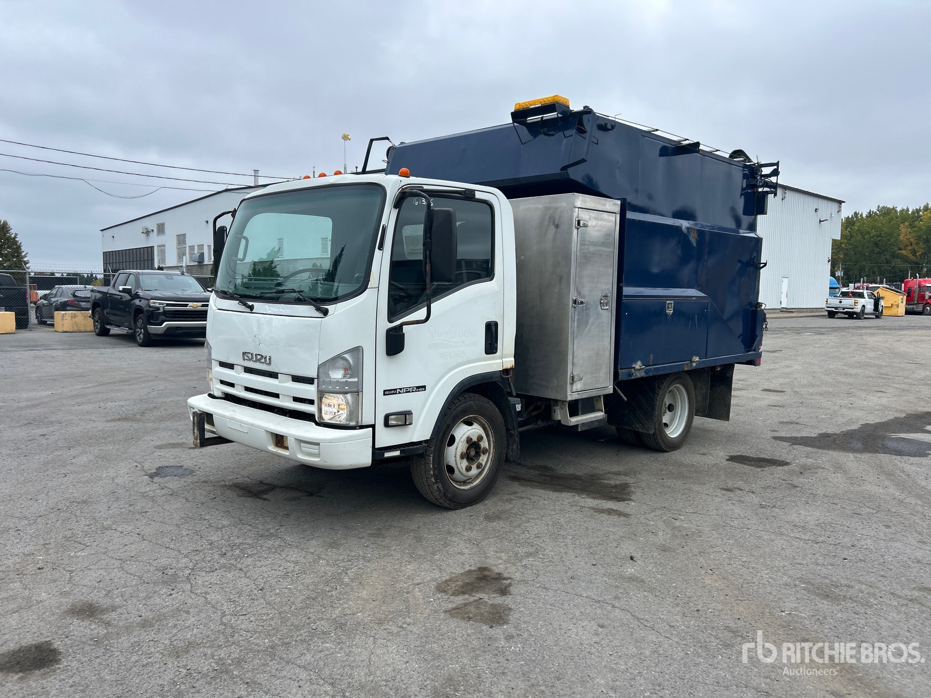 2013 Isuzu NPR