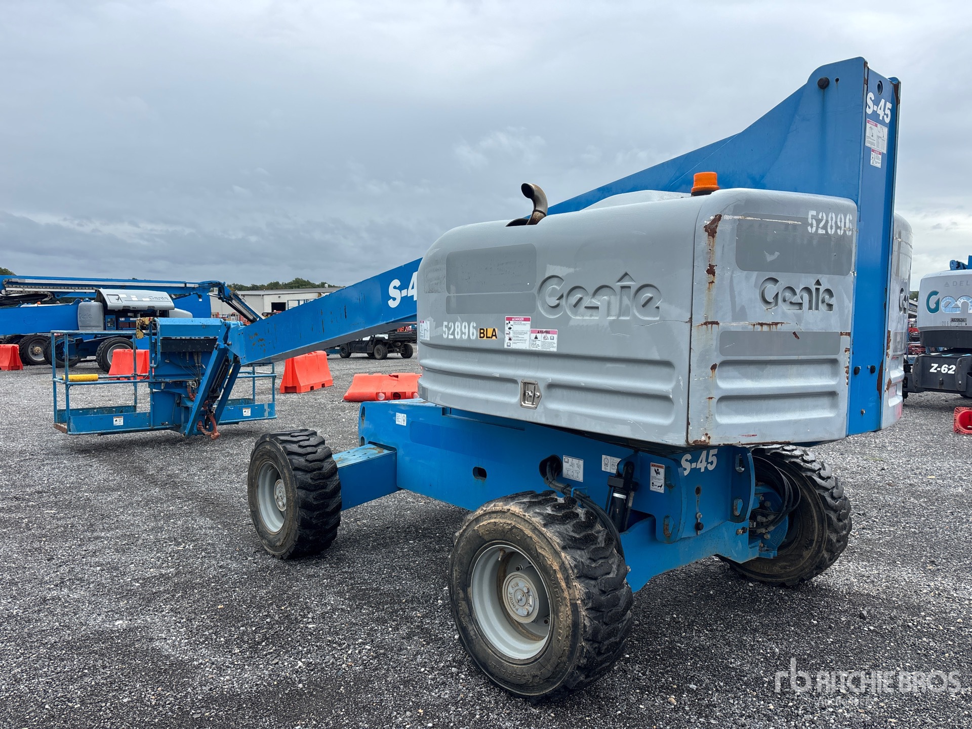 2017 Genie S-45