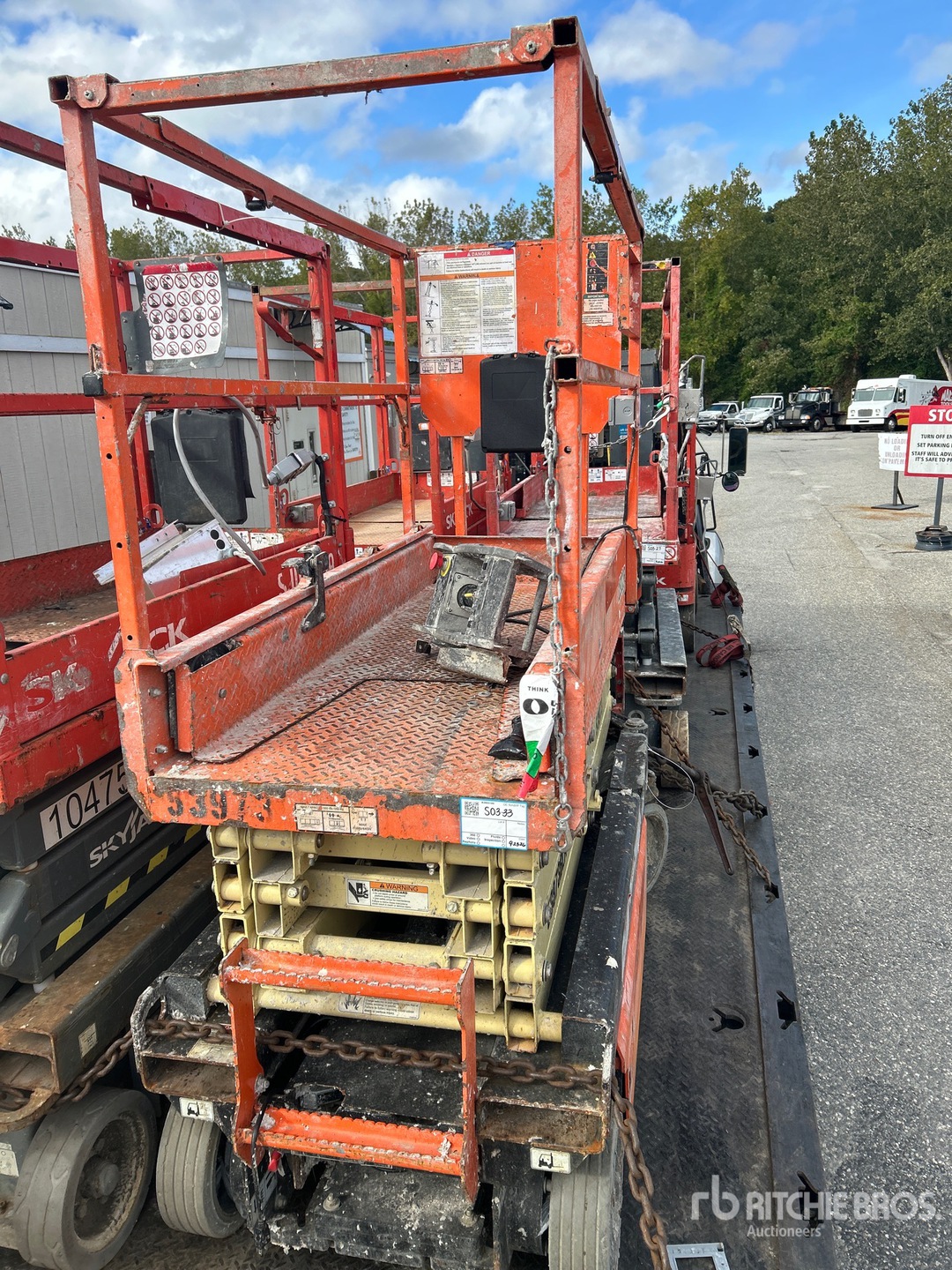 2017 JLG 1932R