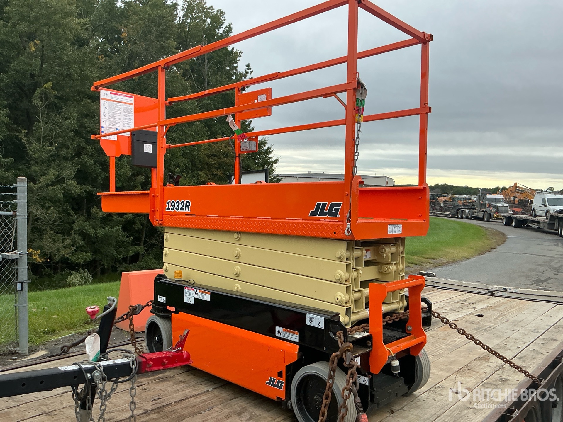 2017 JLG 1932R