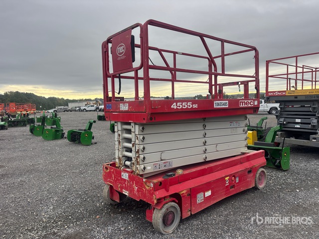 2018 MEC 4555SE Scissor Lift