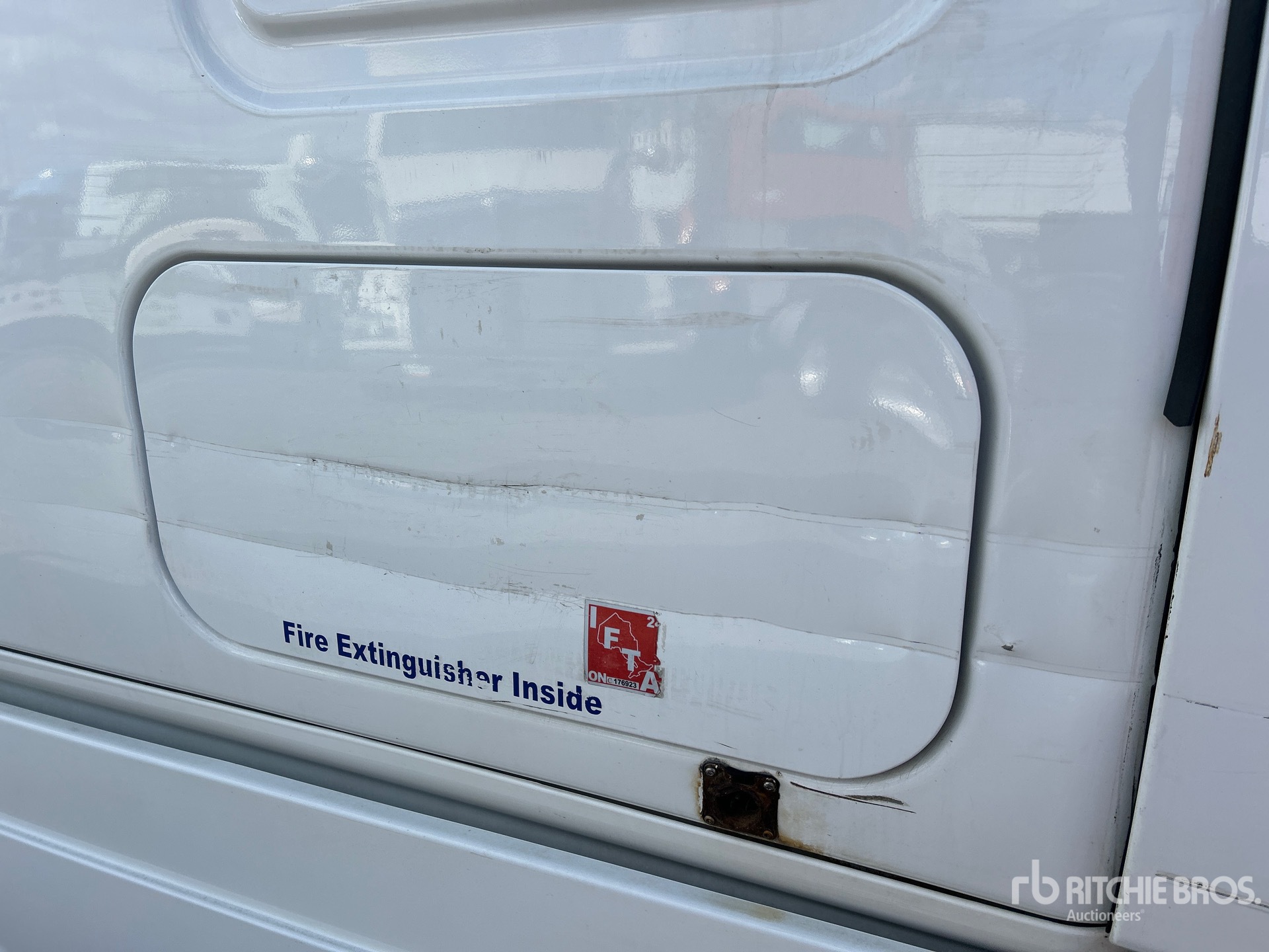 2020 Freightliner CASCADIA 126