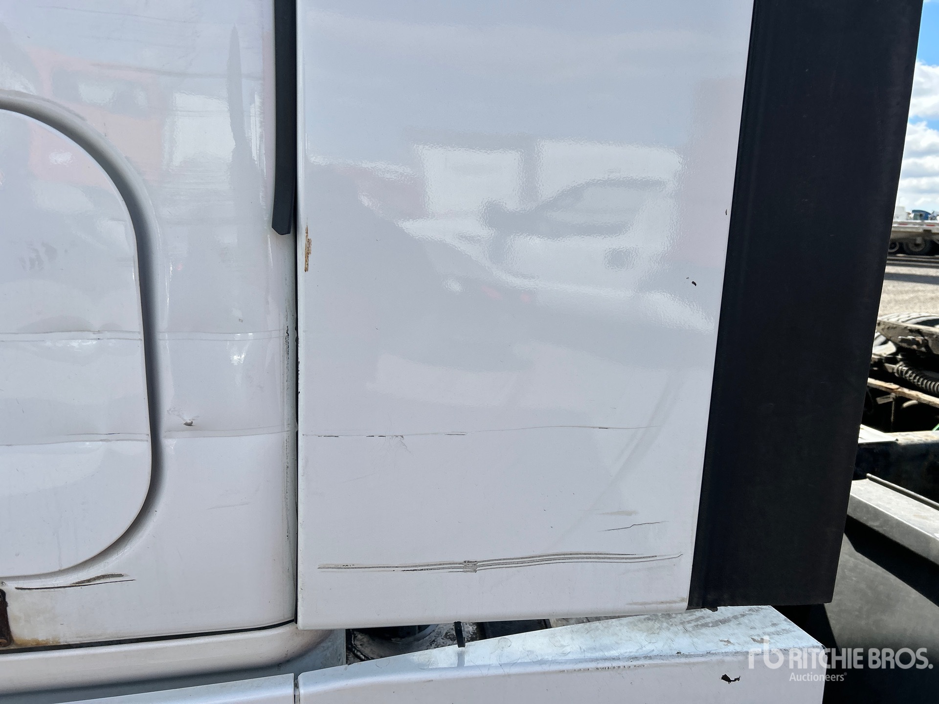 2020 Freightliner CASCADIA 126