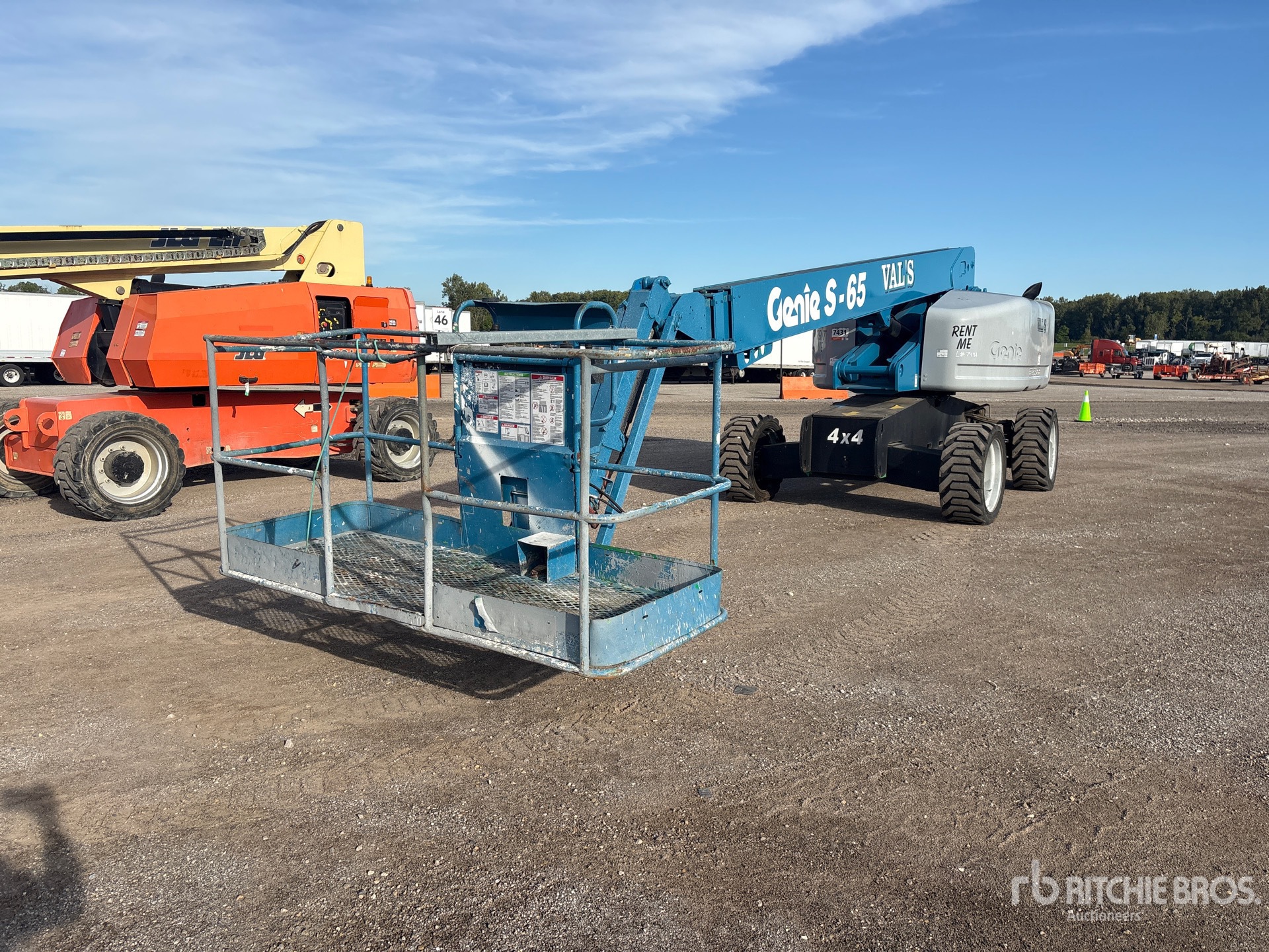 Photo of 2012 Genie S-65