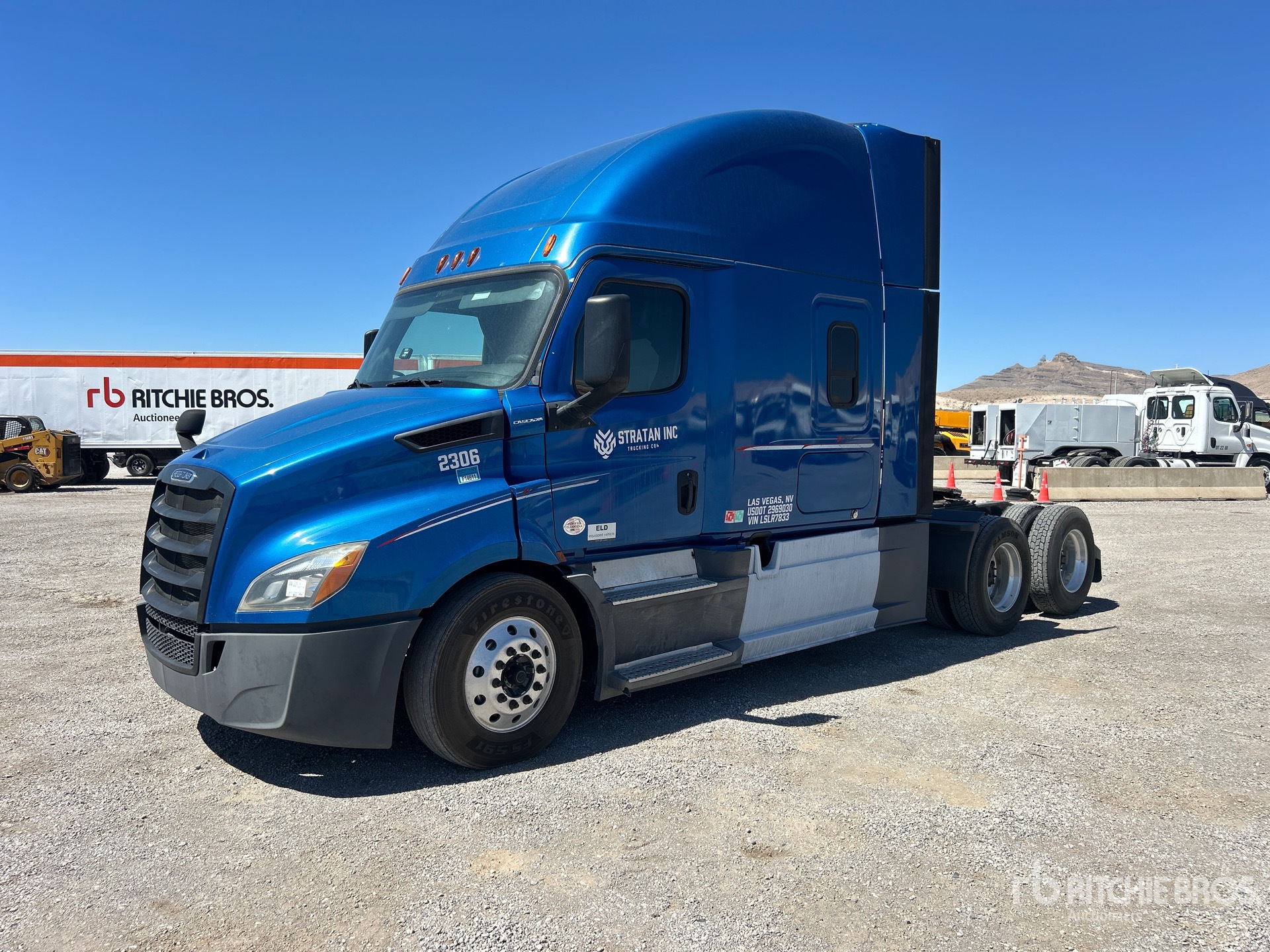 2020 Freightliner CASCADIA 116