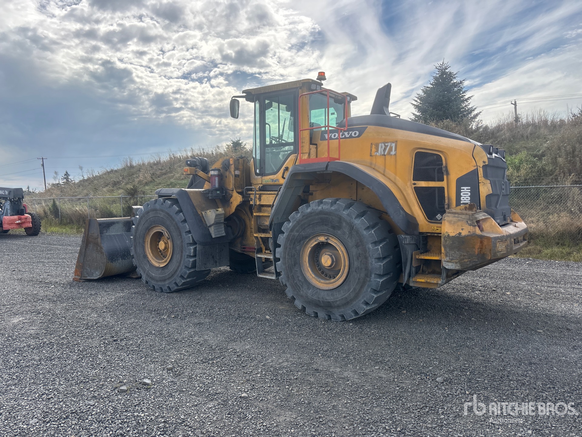 2014 Volvo L180