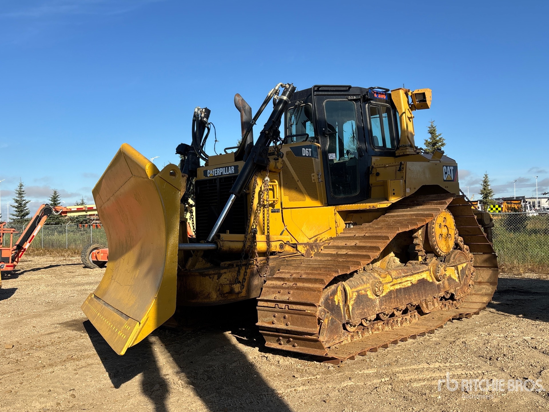 Photo of 2014 Caterpillar D6TLGP