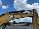 Hydraulics with Stick Cylinder