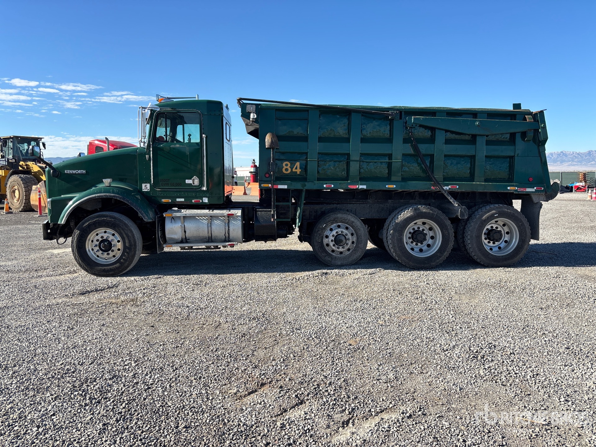 2001 Kenworth T800