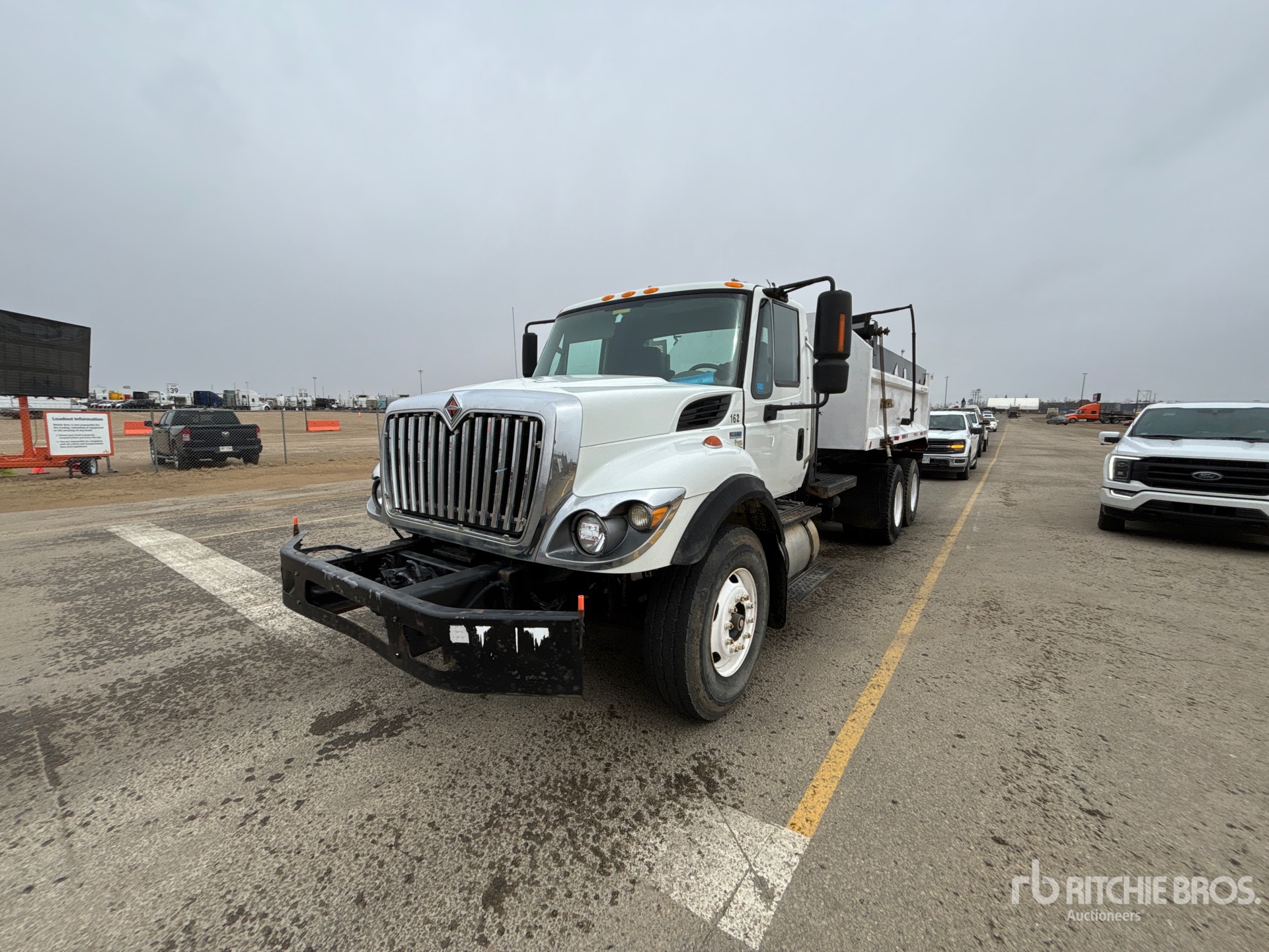 2012 International WORKSTAR 7400