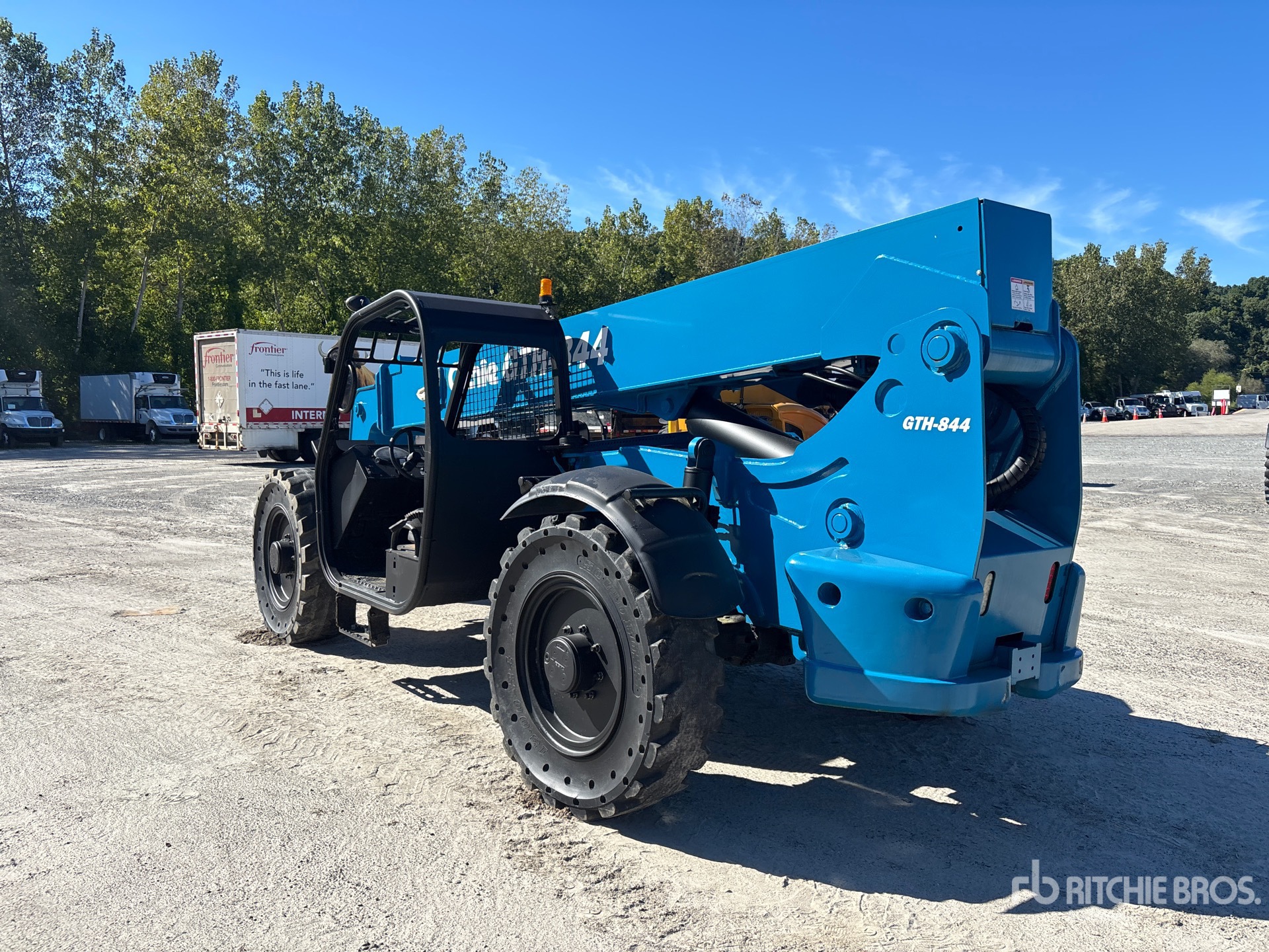 2014 Genie GTH-844