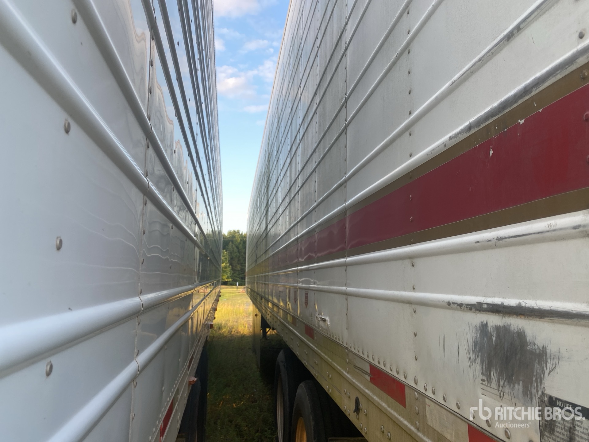 2017 Wabash 53 ft x 102 in T/A