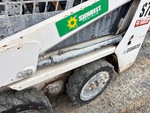 Hydraulics with Loader Lift Cylinders