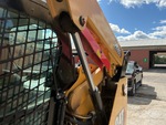 Hydraulics with Loader Lift Cylinders