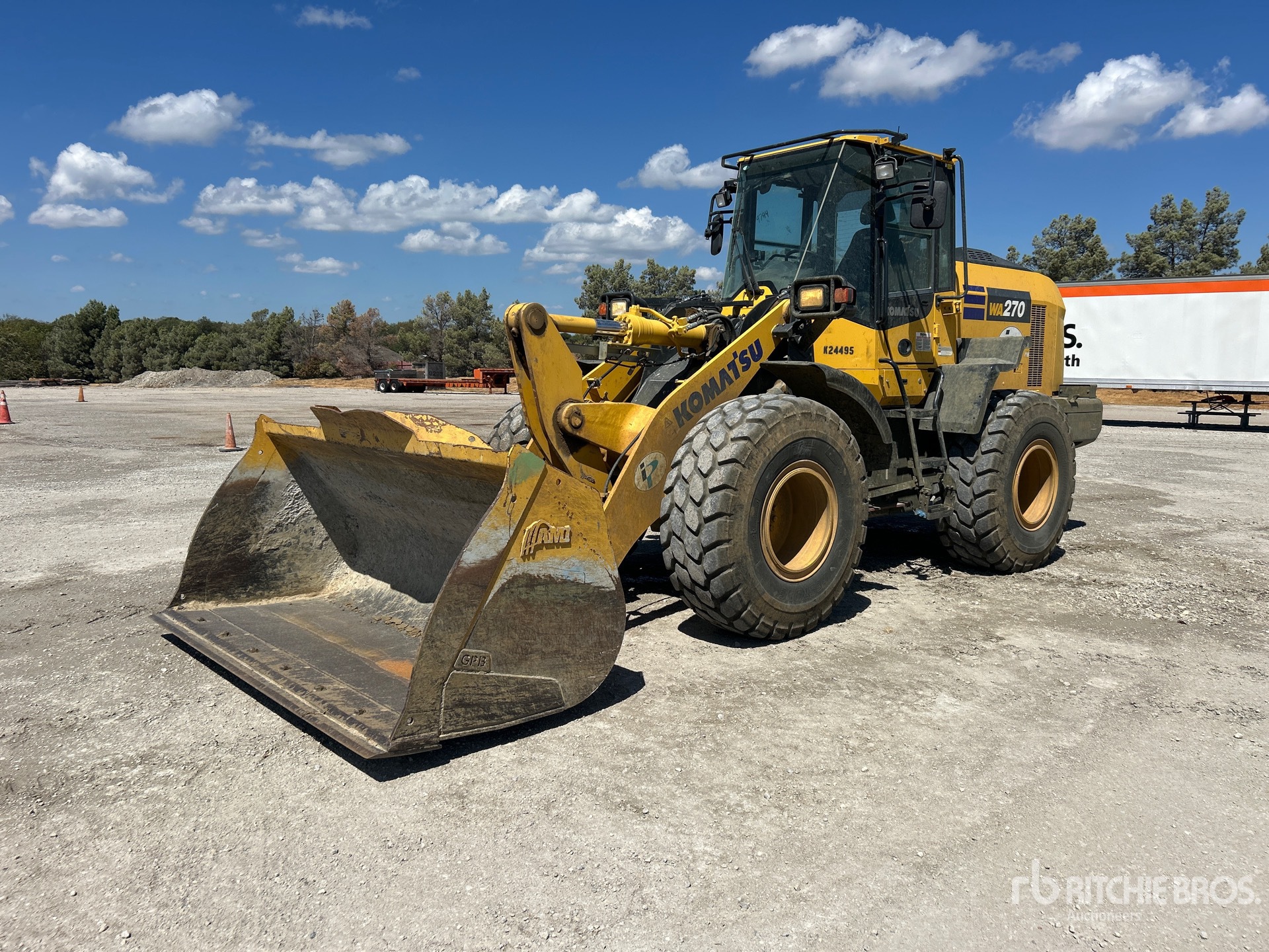 Photo of 2024 Komatsu WA270-8