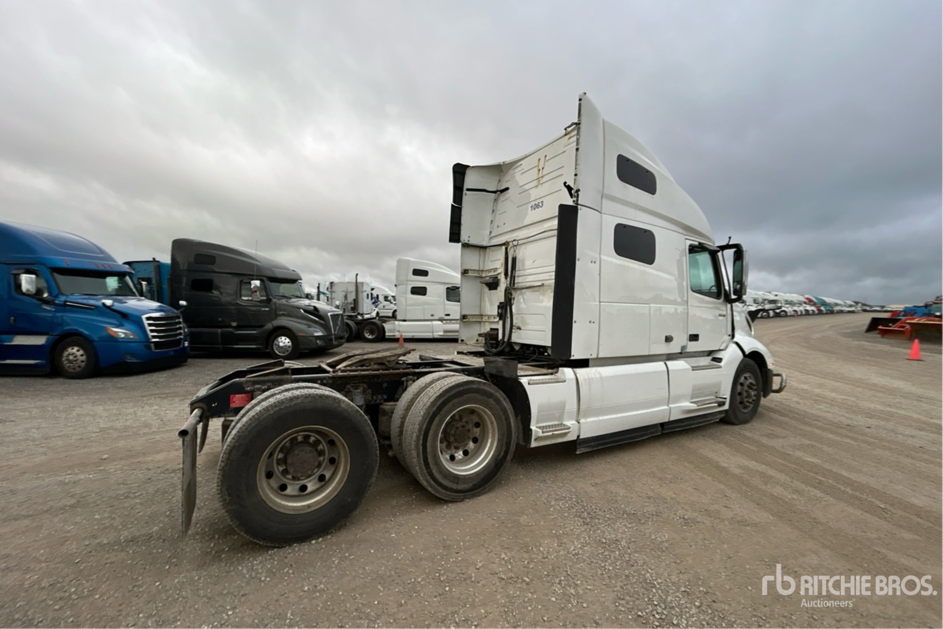 2019 Volvo VNL760