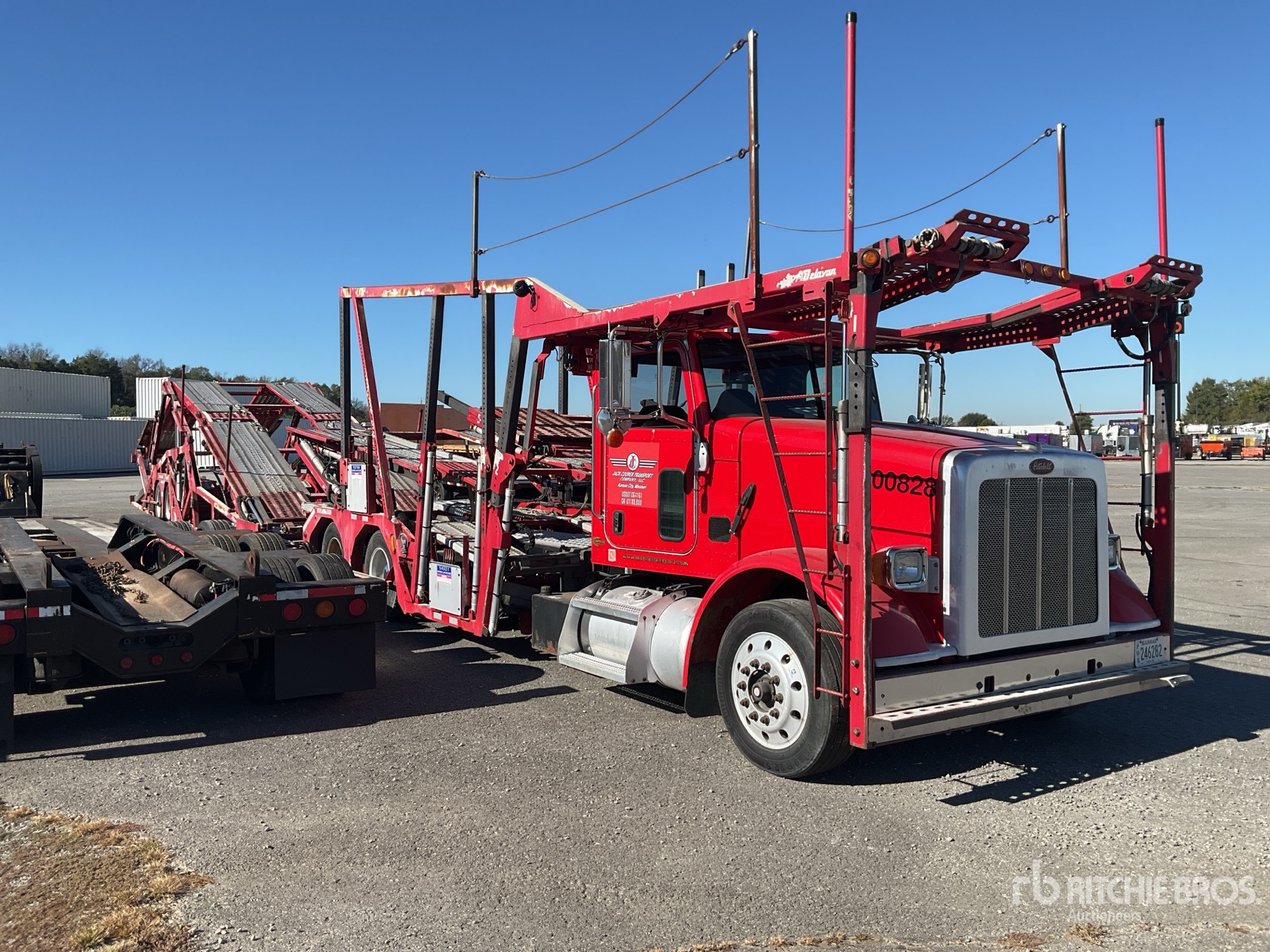 2016 Peterbilt 365