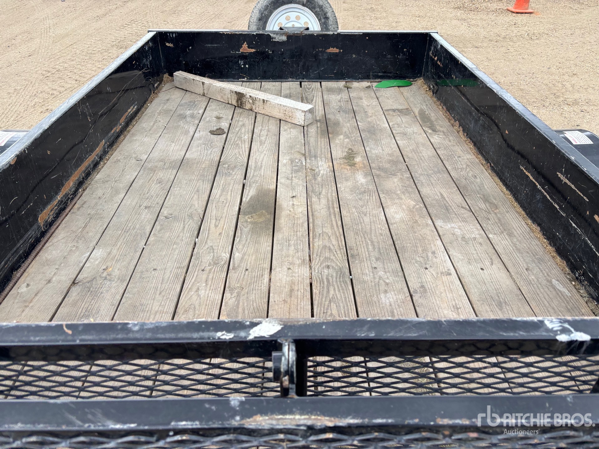 2014 Road Clipper 10 ft S/A