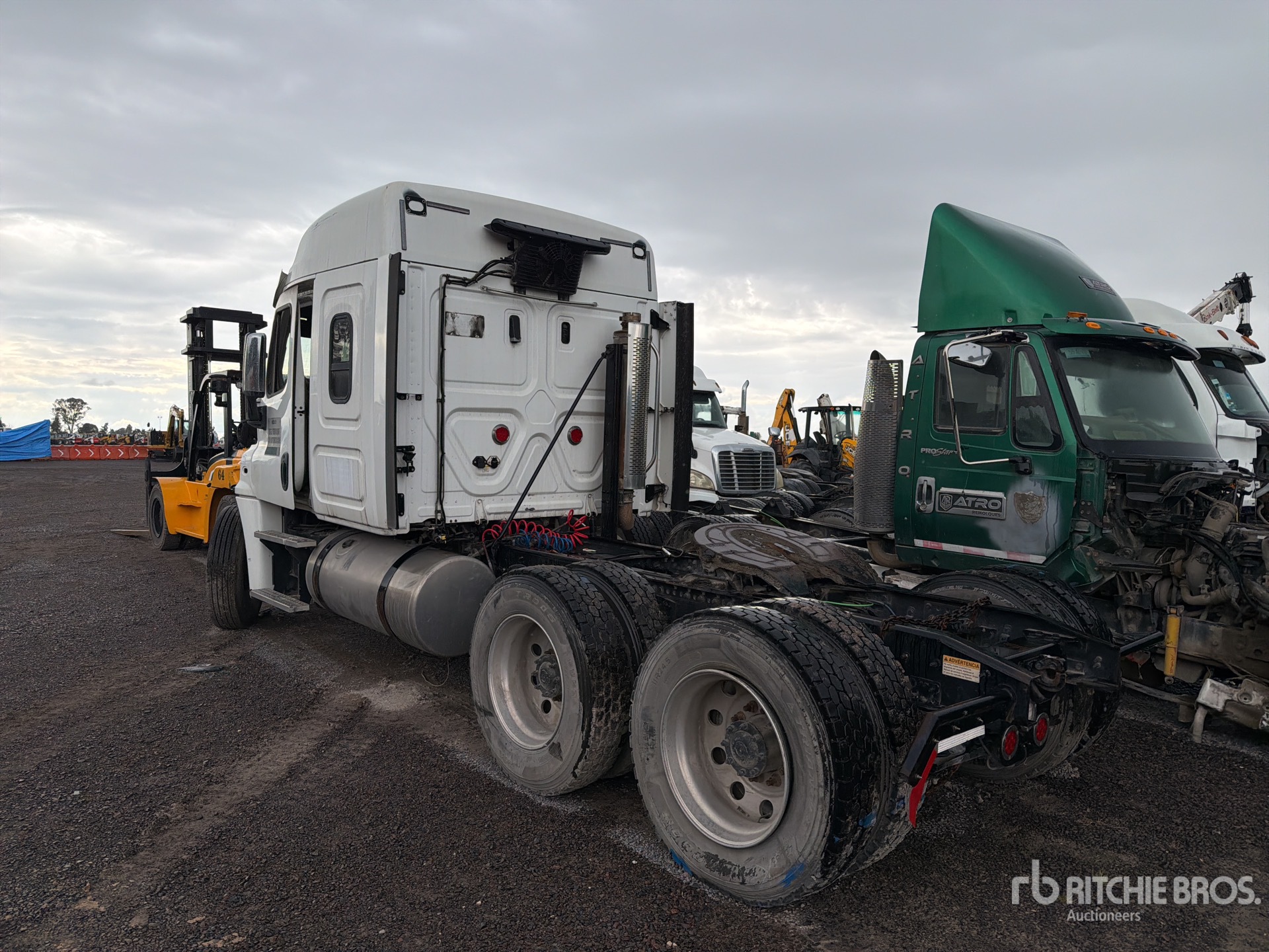 2018 Freightliner CASCADIA 125