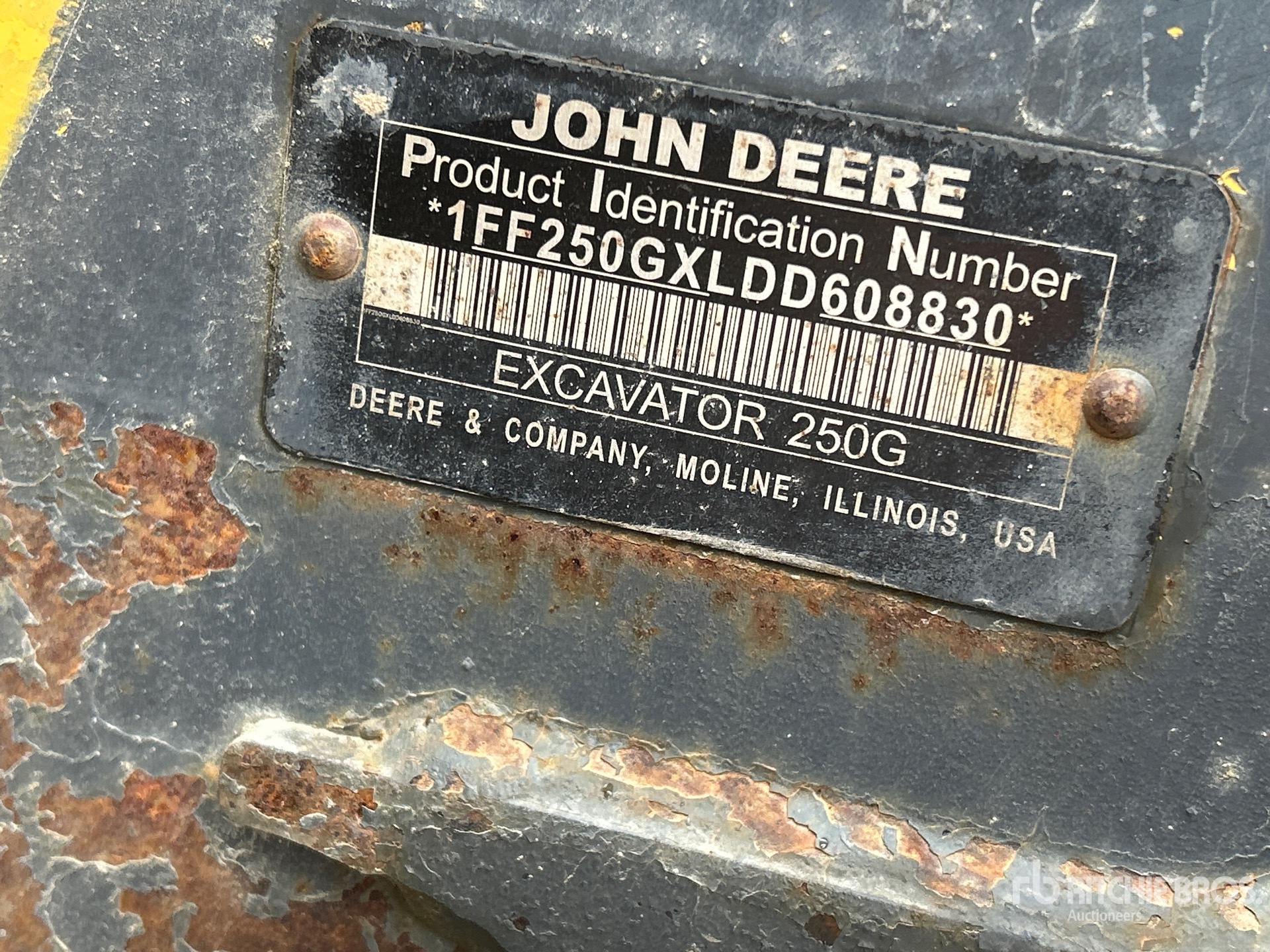 2013 John Deere 250G