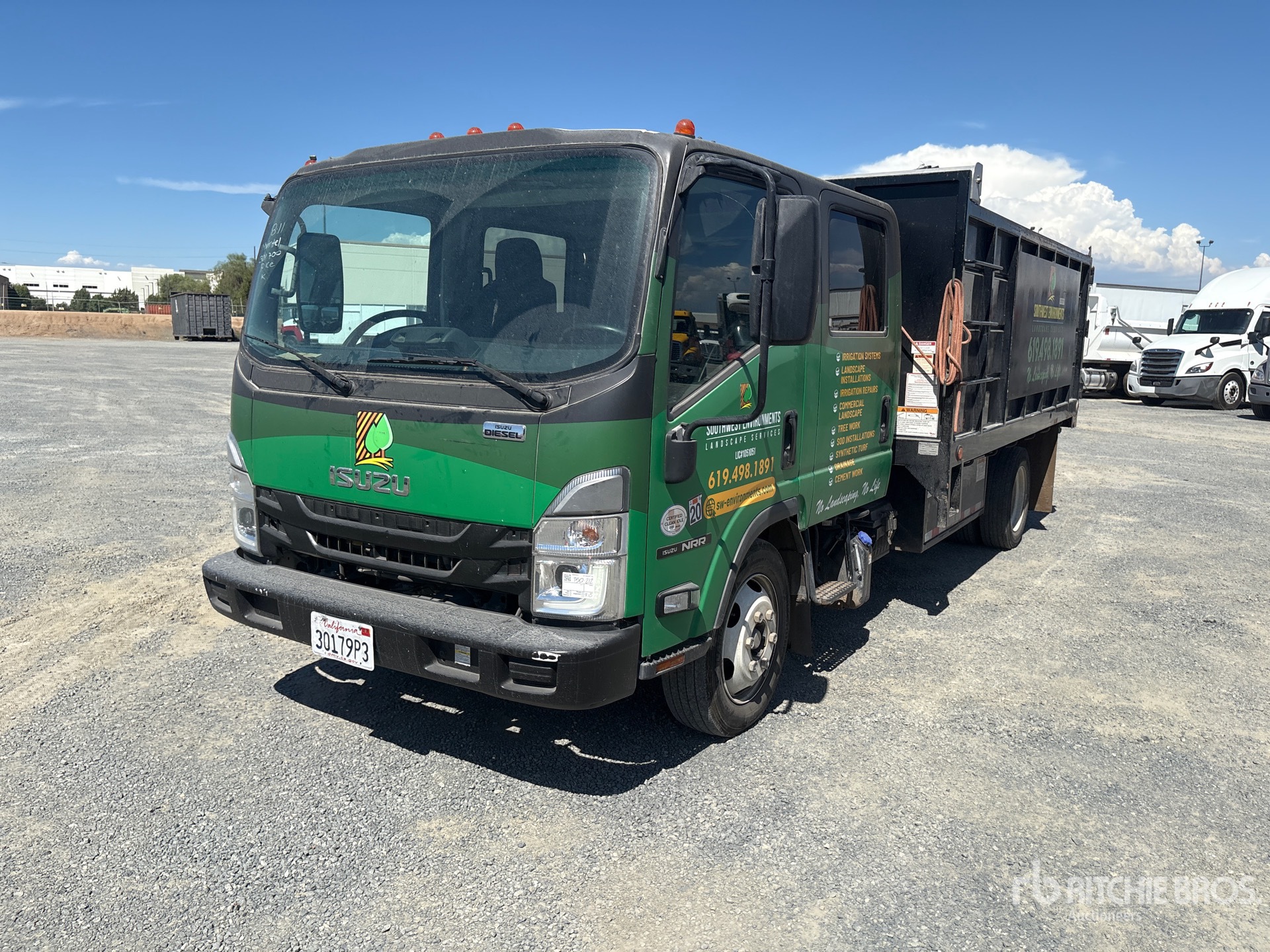 2023 Isuzu NPR