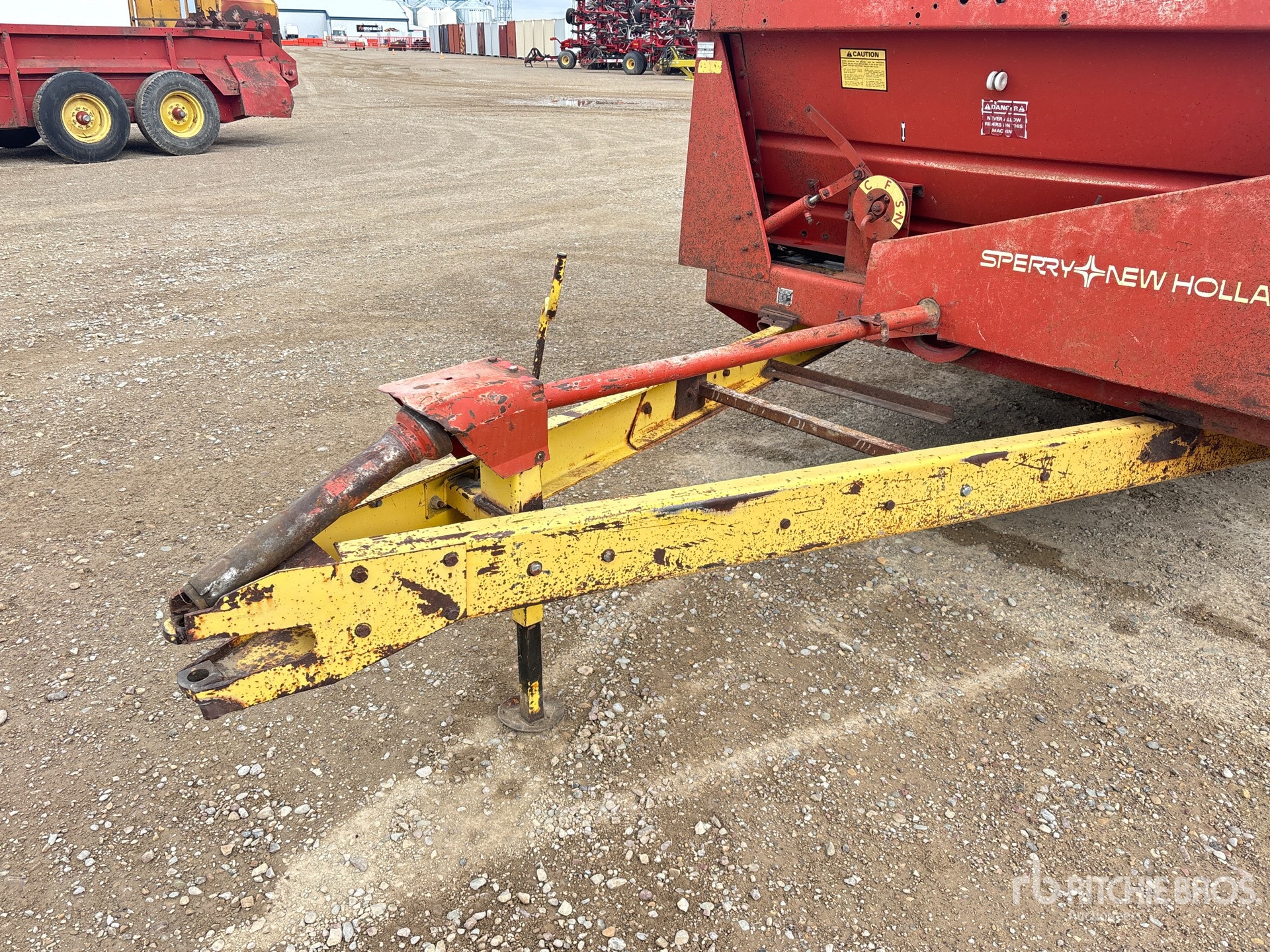 New Holland 795
