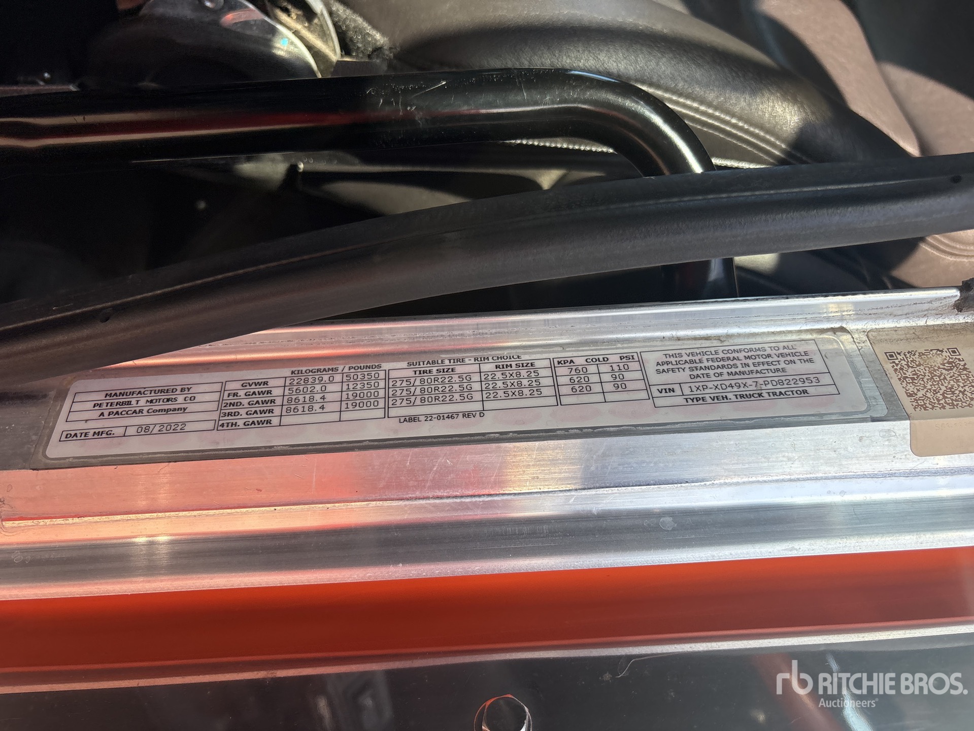 2023 Peterbilt 389