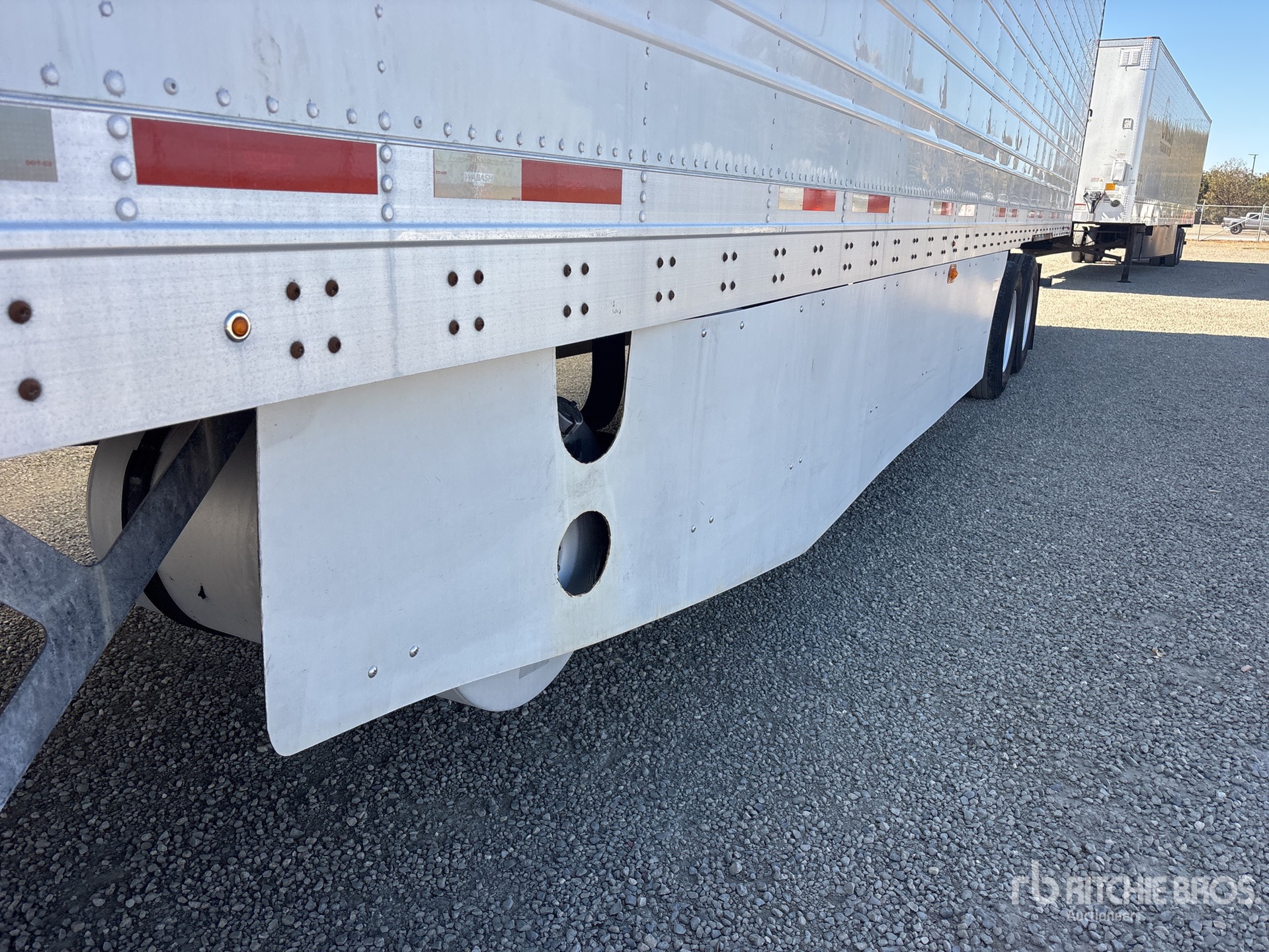2022 Wabash 53 ft x 96 in T/A