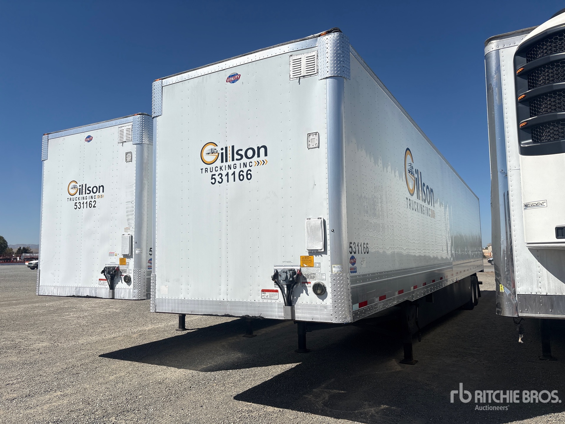2022 Utility 53 FT T/A