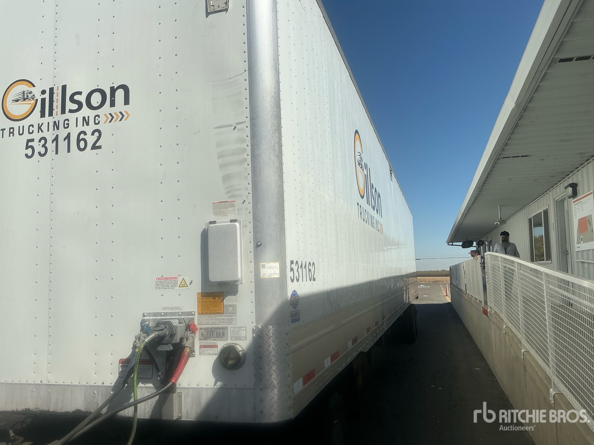 2022 Utility 53 FT T/A