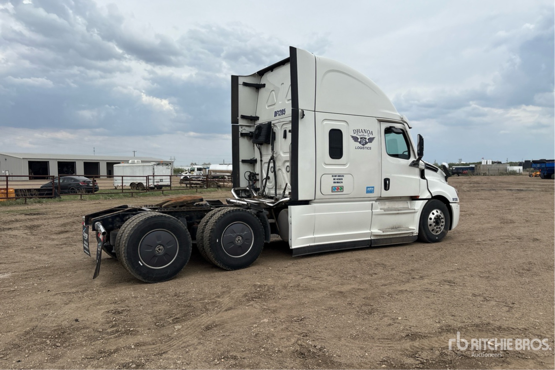 2021 Freightliner CASCADIA 126