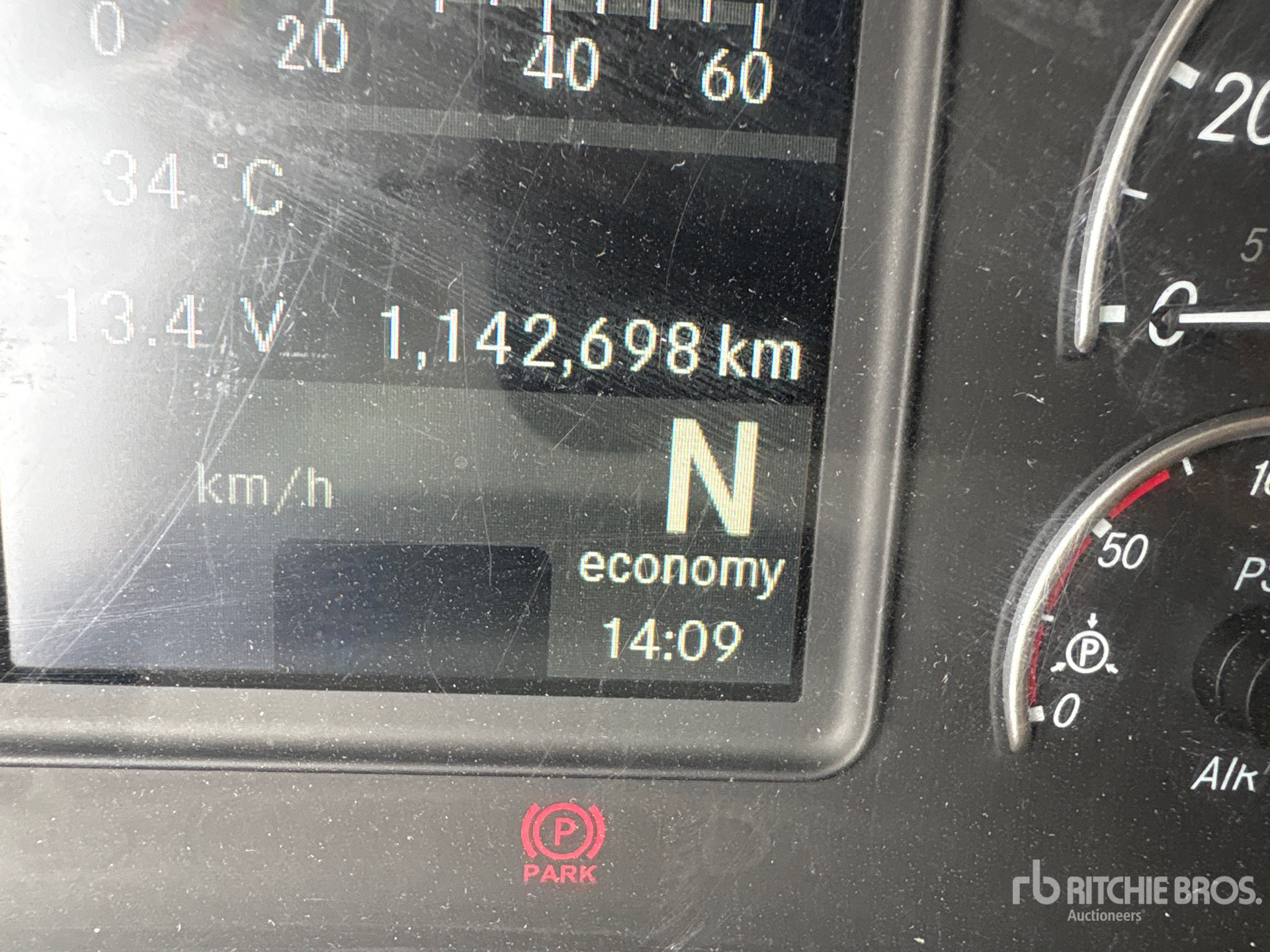2021 Freightliner CASCADIA 126
