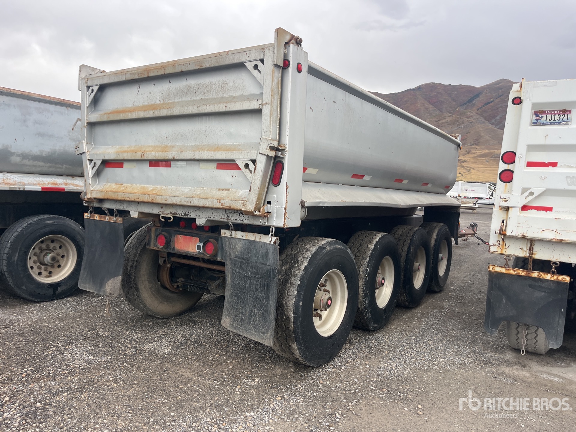 1998 Beall 17 ft Quad/A