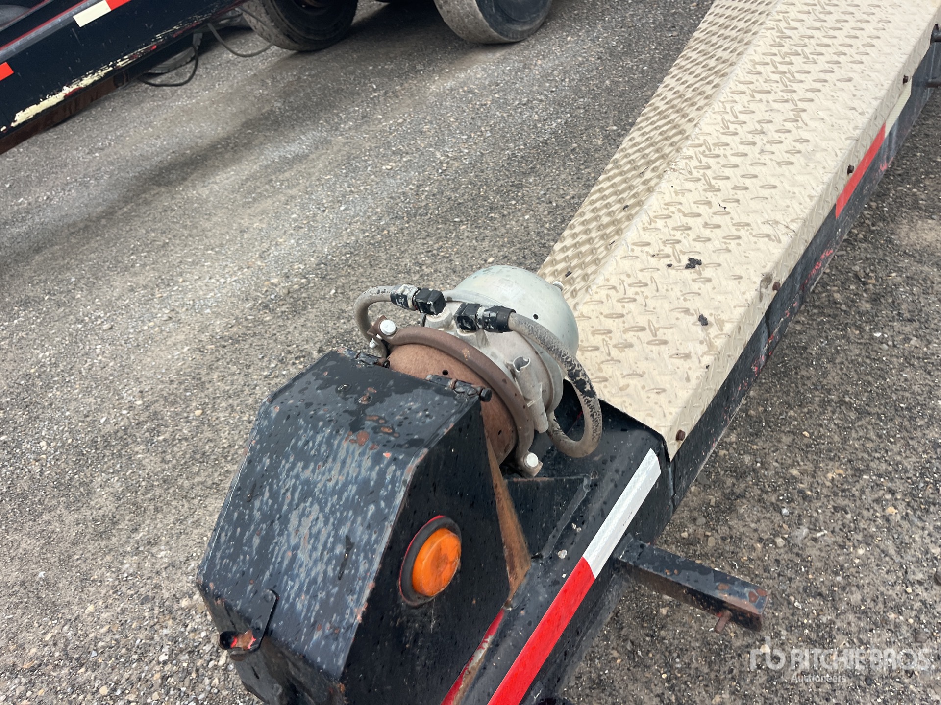 1998 Beall 17 ft T/A