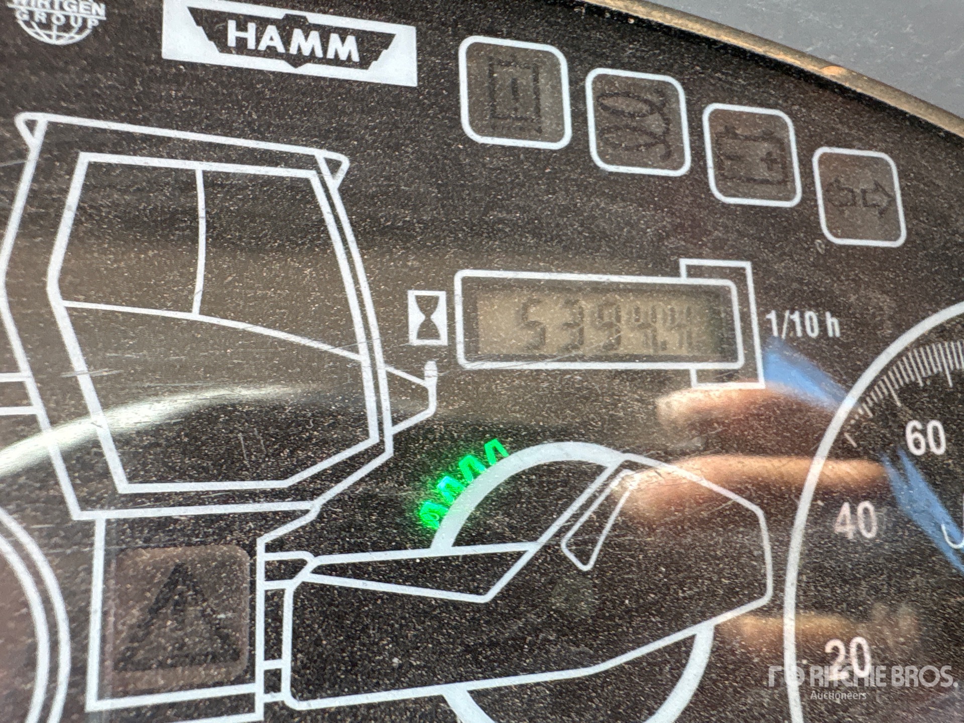 2014 Hamm H13IP