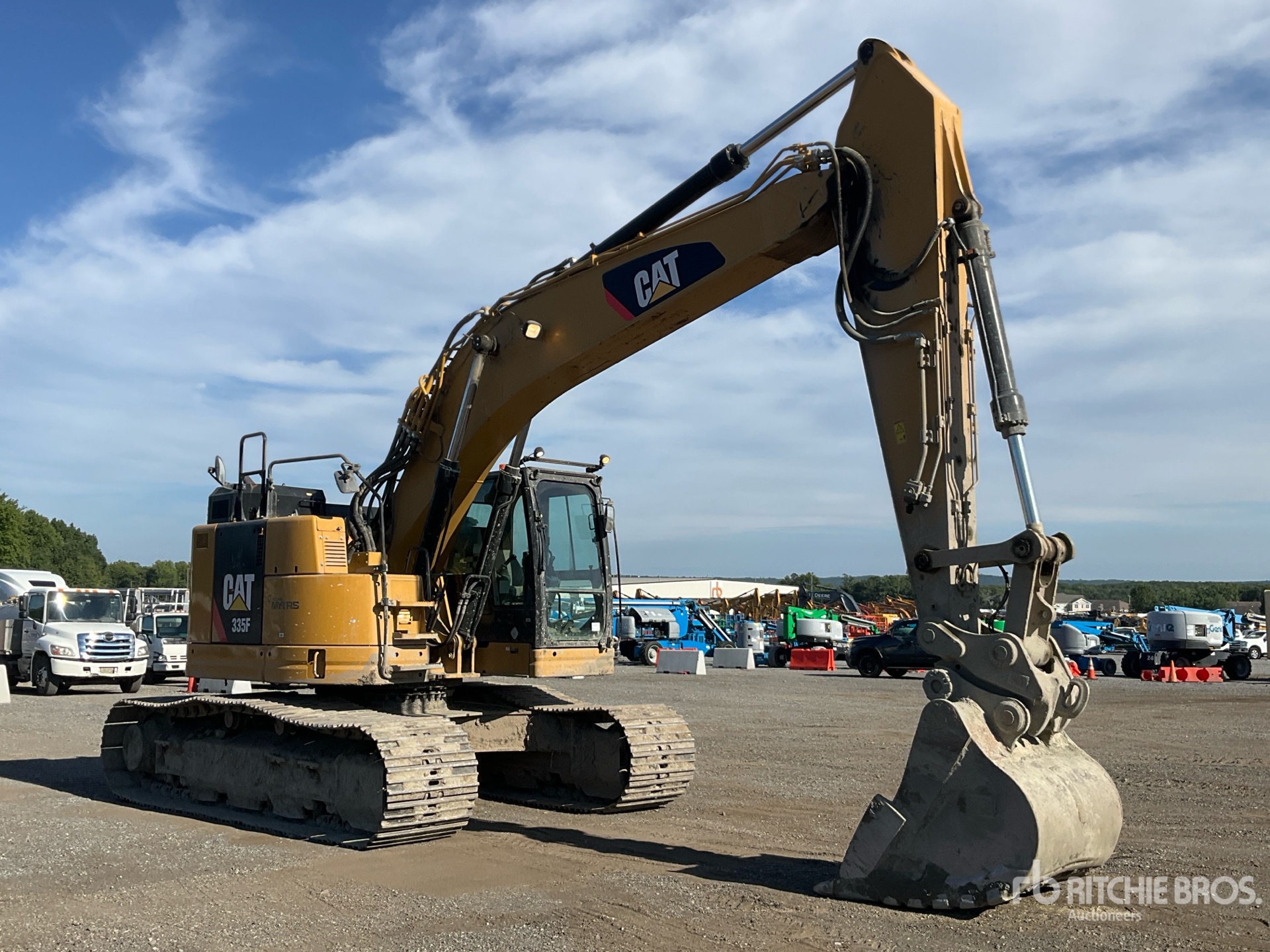 2018 Caterpillar 335F L CR