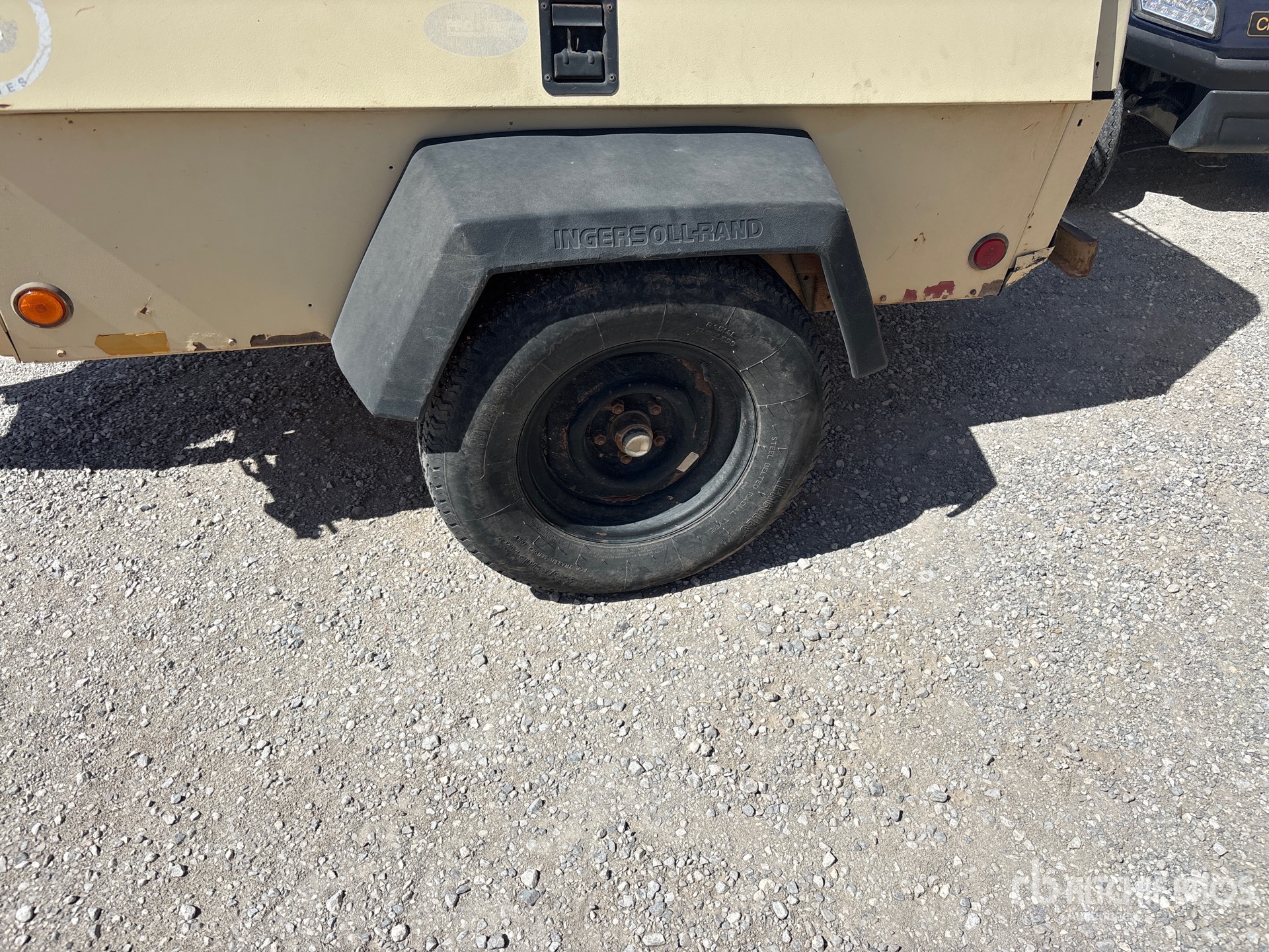 2000 Ingersoll Rand P185WIR