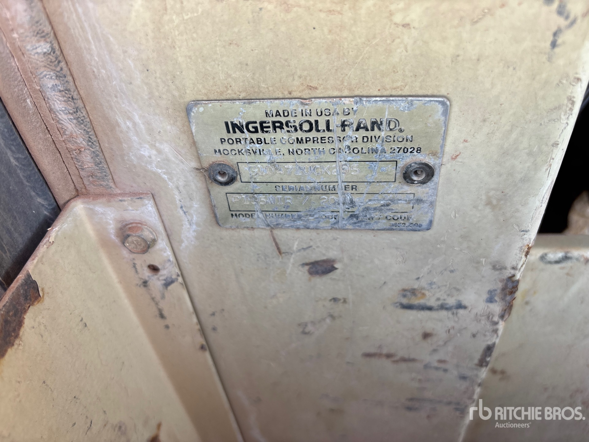 2000 Ingersoll Rand P185WIR